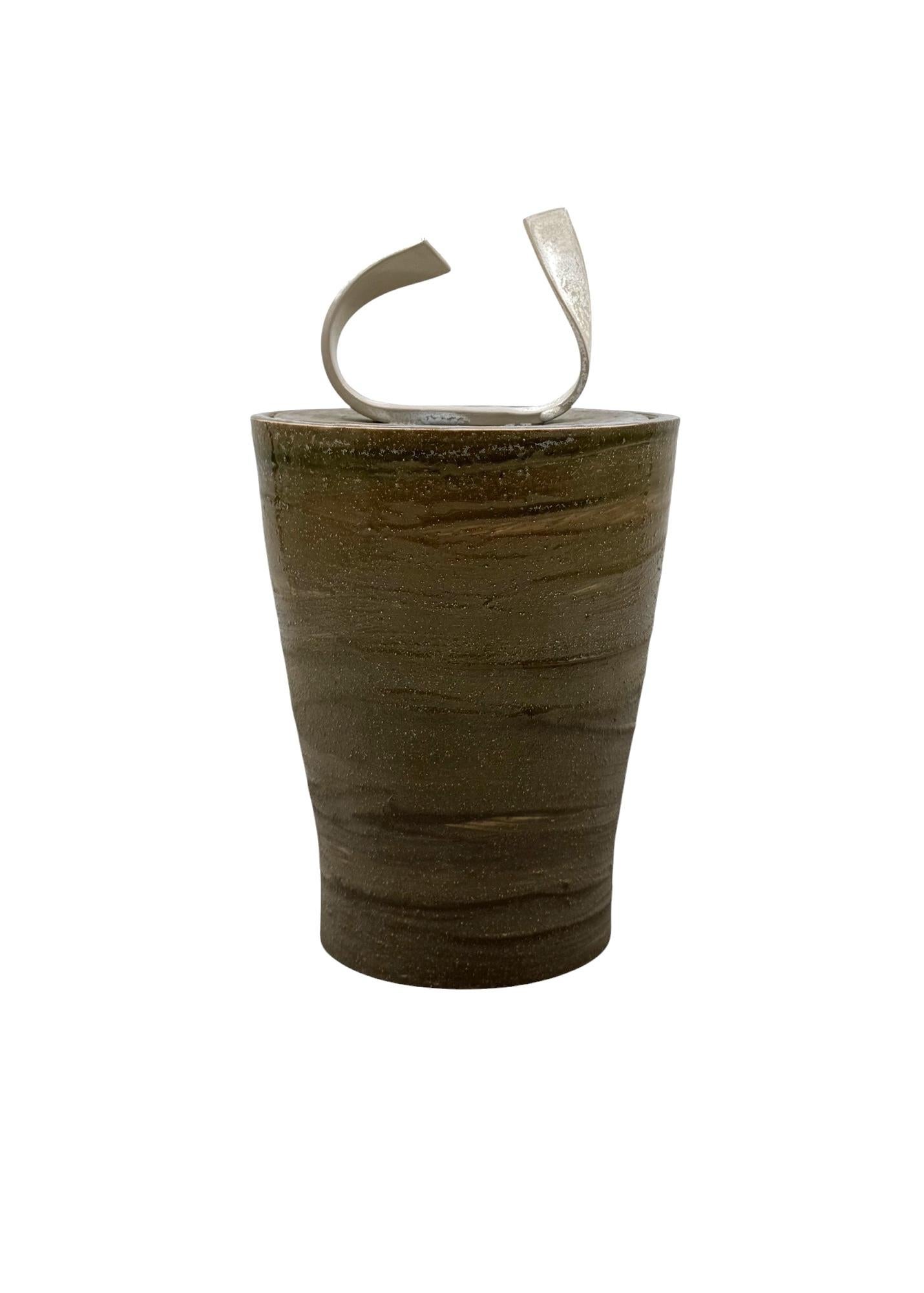 Mid-century Modern style dark green ceramic vase, Gabriele Bucci Italy 2000s For Sale 9