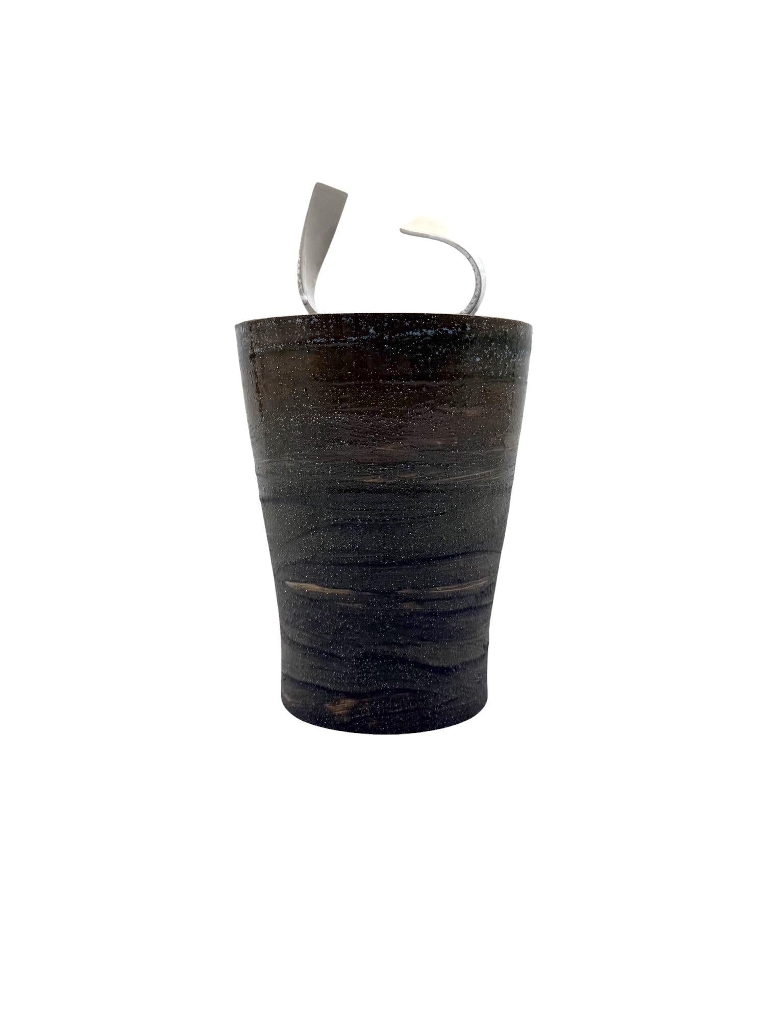 Mid-century Modern style dark green ceramic vase, Gabriele Bucci Italy 2000s For Sale 1