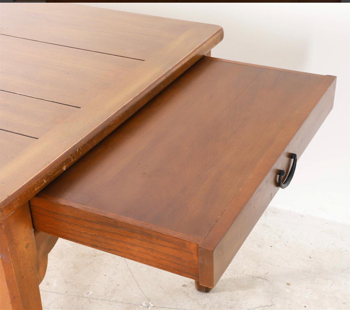 American Mid century modern style farm table with 2 leaves John Stuart  For Sale