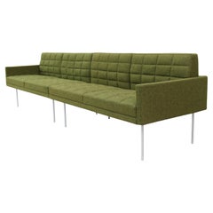 Sofá de 4 plazas o 2 sofás de 2 plazas de estilo moderno de mediados de siglo Geiger Tuxedo Component Lounge