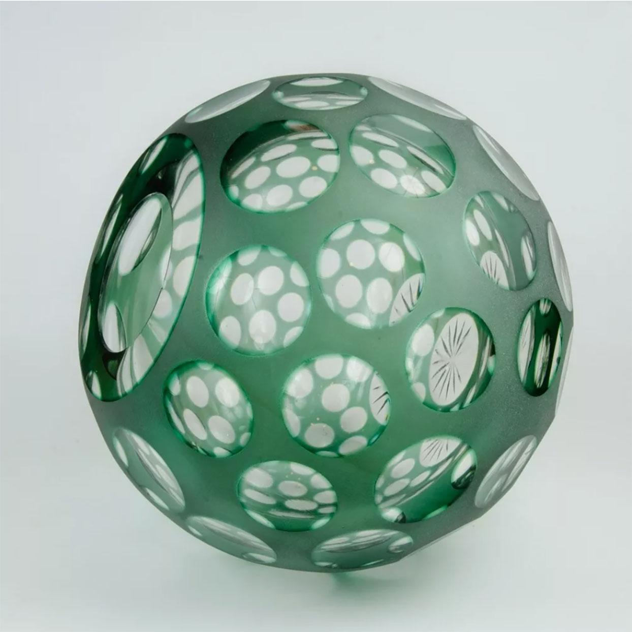 Vase en verre de style moderne du milieu du siècle dernier par Val Saint Lambert en vente 2