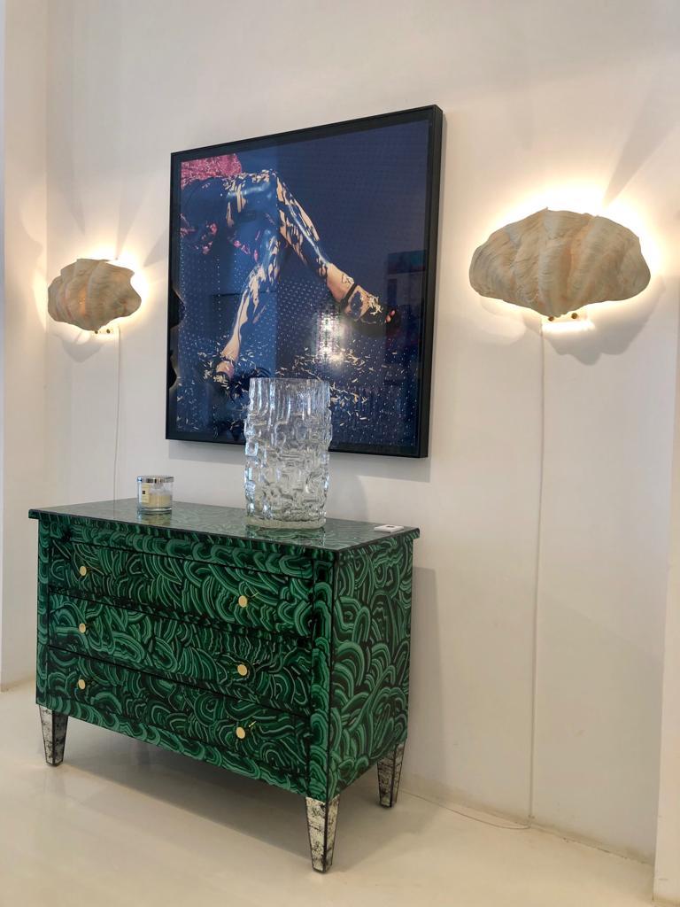 Mid-Century Modern Style Grün-Malachit gefärbtes Glas Italienische Schubladen-Kommode im Angebot 1