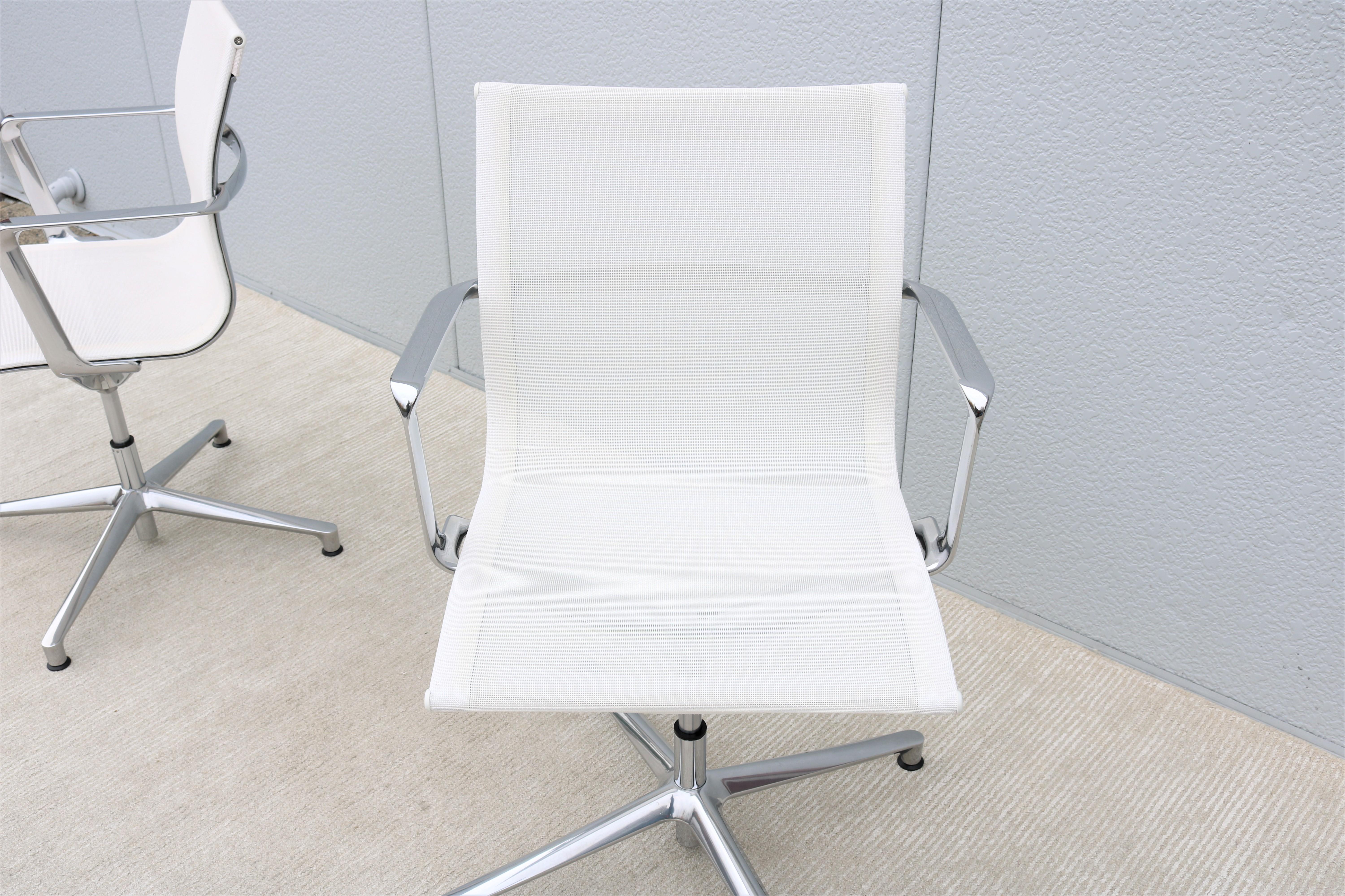 Mid-Century Modern Style ICF Office UNA Aluminum & Mesh Swivel Armchairs, a Pair For Sale 7