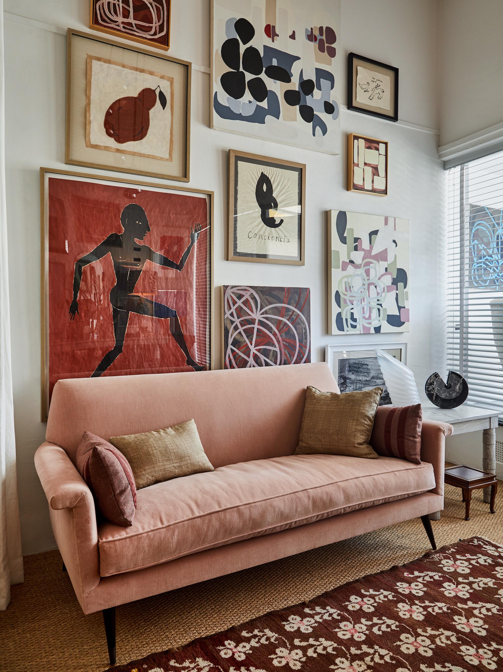 Loveseat italiano Jolly de estilo moderno de mediados de siglo by Martin and Brockett en venta 8