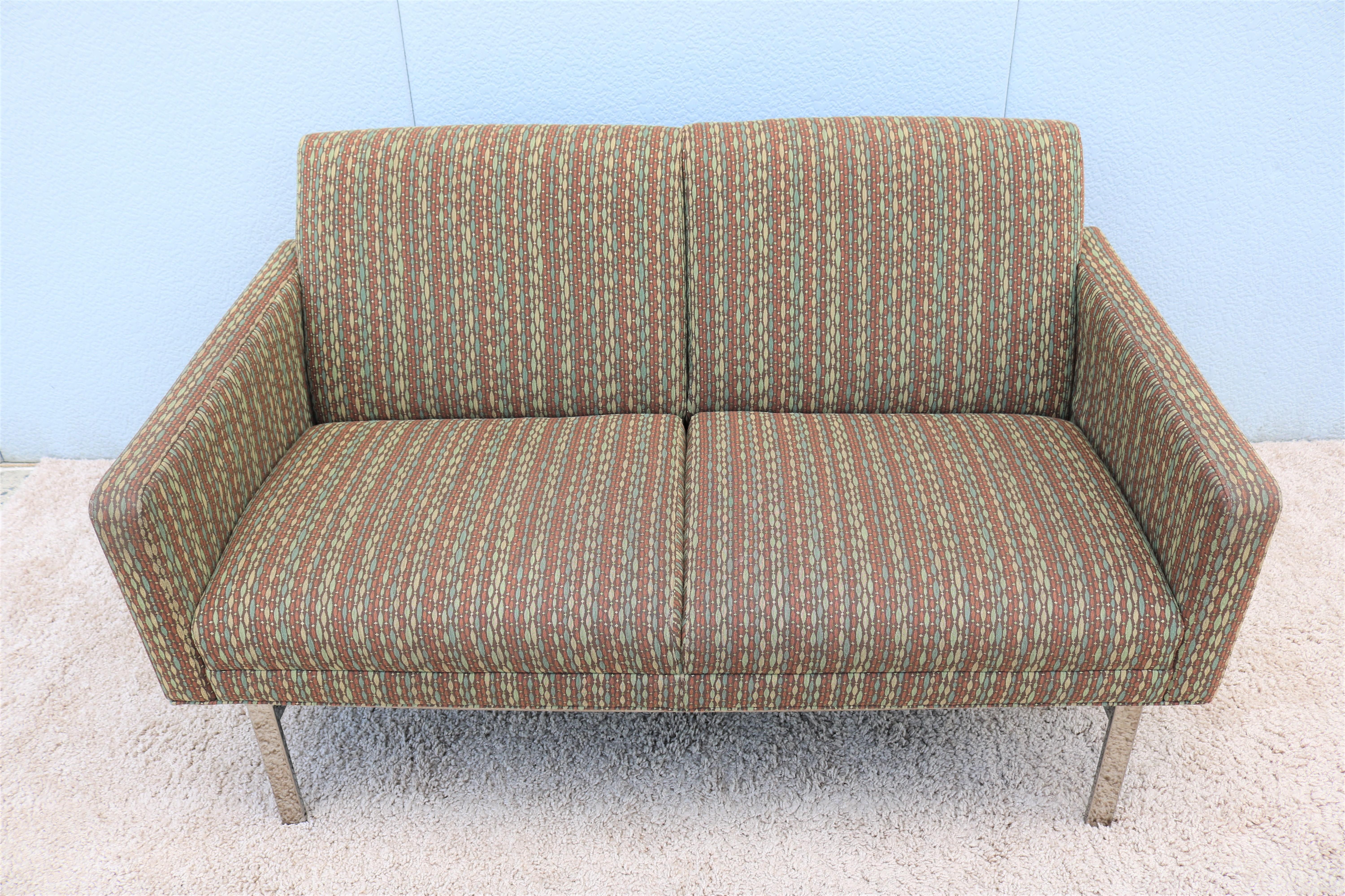 American Mid-Century Modern Style Jack Cartwright Kelly Settee Lounge, Two Seats Sofa For Sale