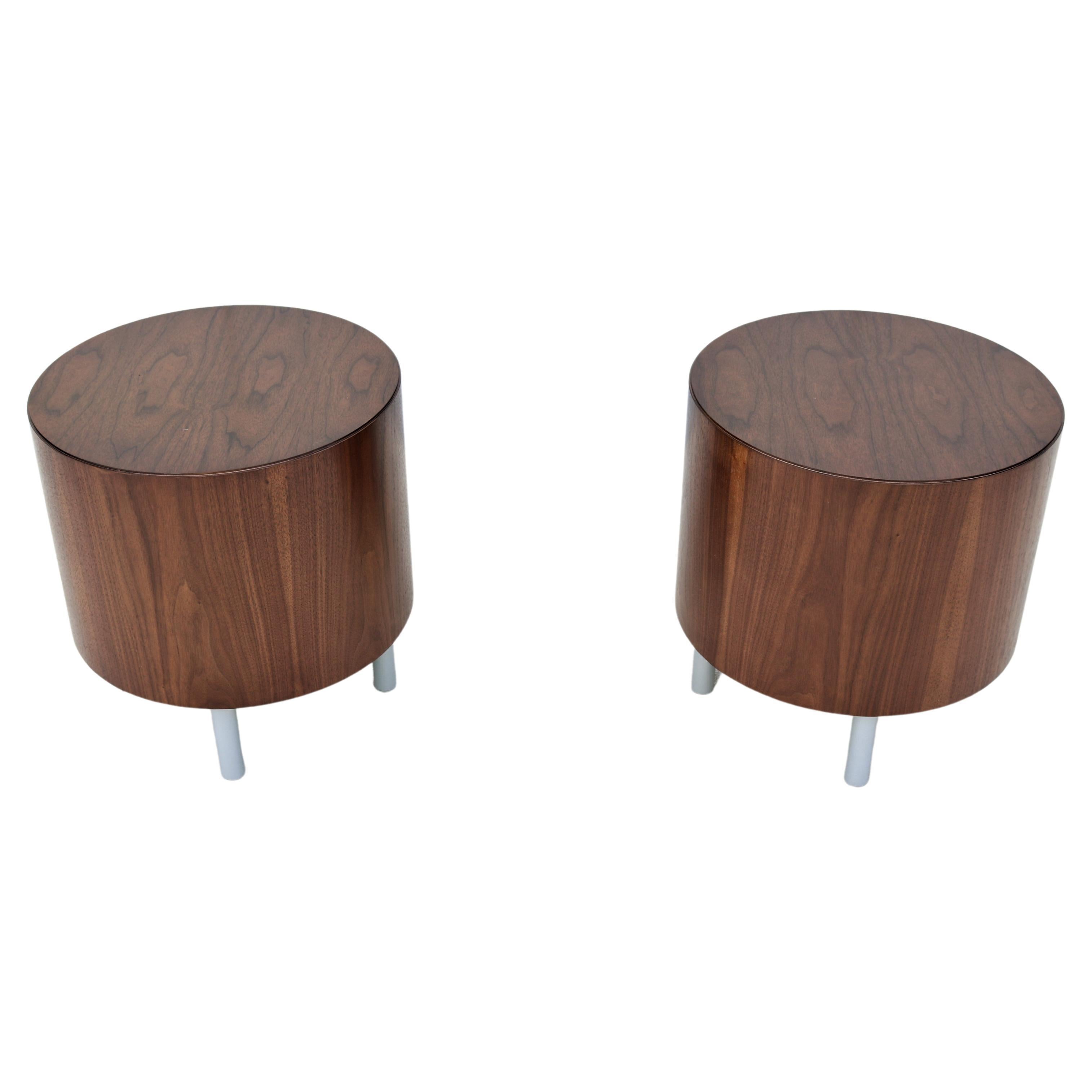 Mid-Century Modern Style Kimball Villa Round Walnut Wood Drum Side Tables a Pair For Sale