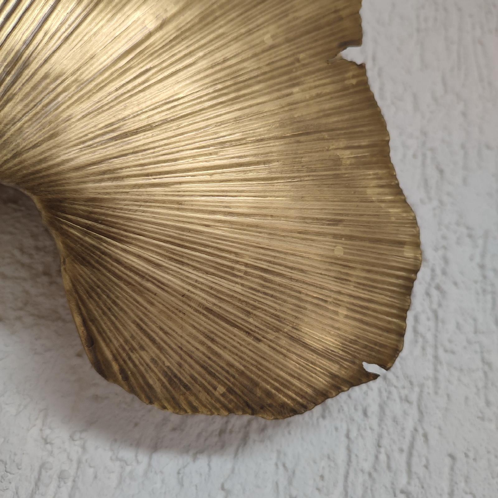 Mid-Century Modern Style Large Brass Wall Light Ginkgo Leaves Organic Shaped For Sale 4