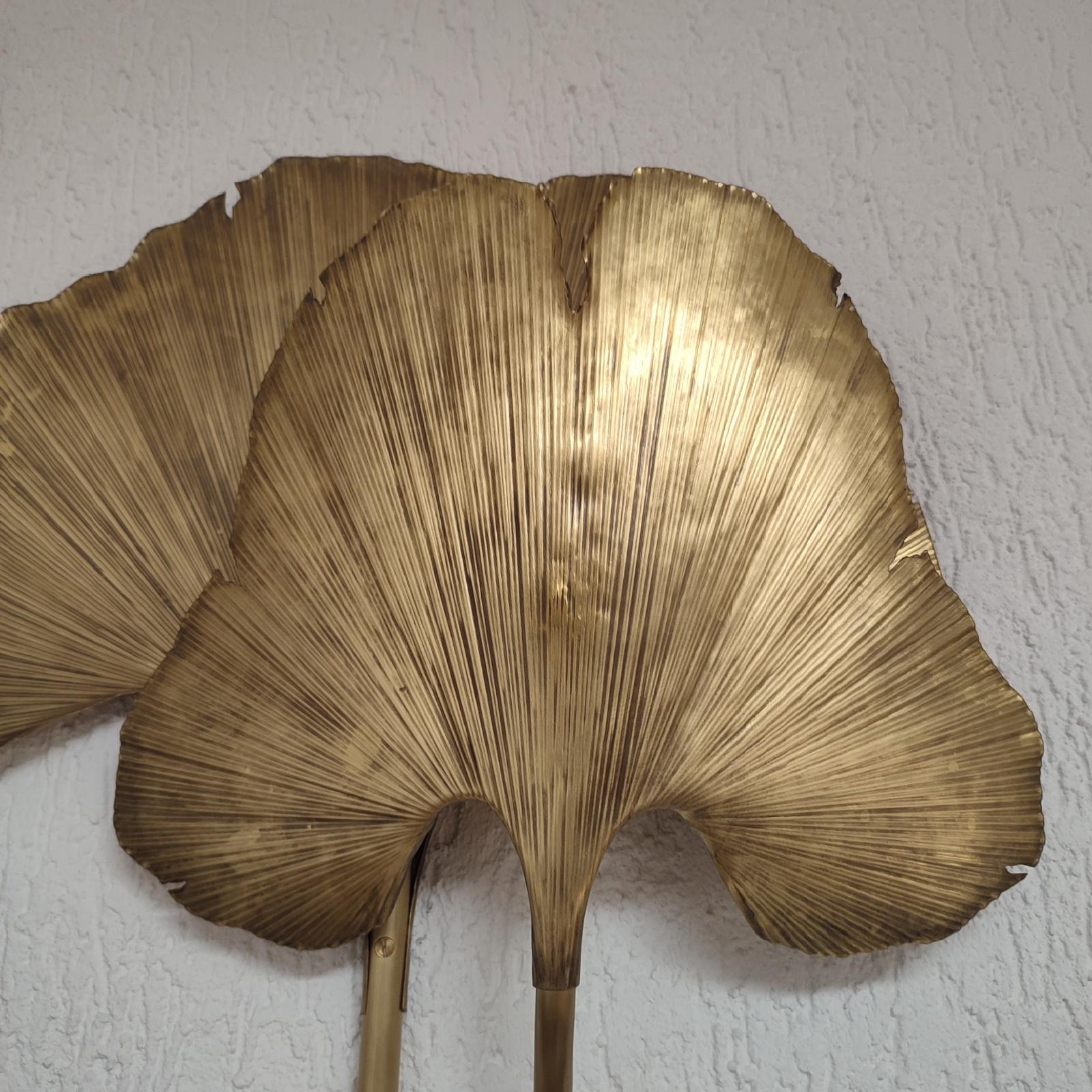 Hand-Crafted Mid-Century Modern Style Large Brass Wall Light Ginkgo Leaves Organic Shaped For Sale