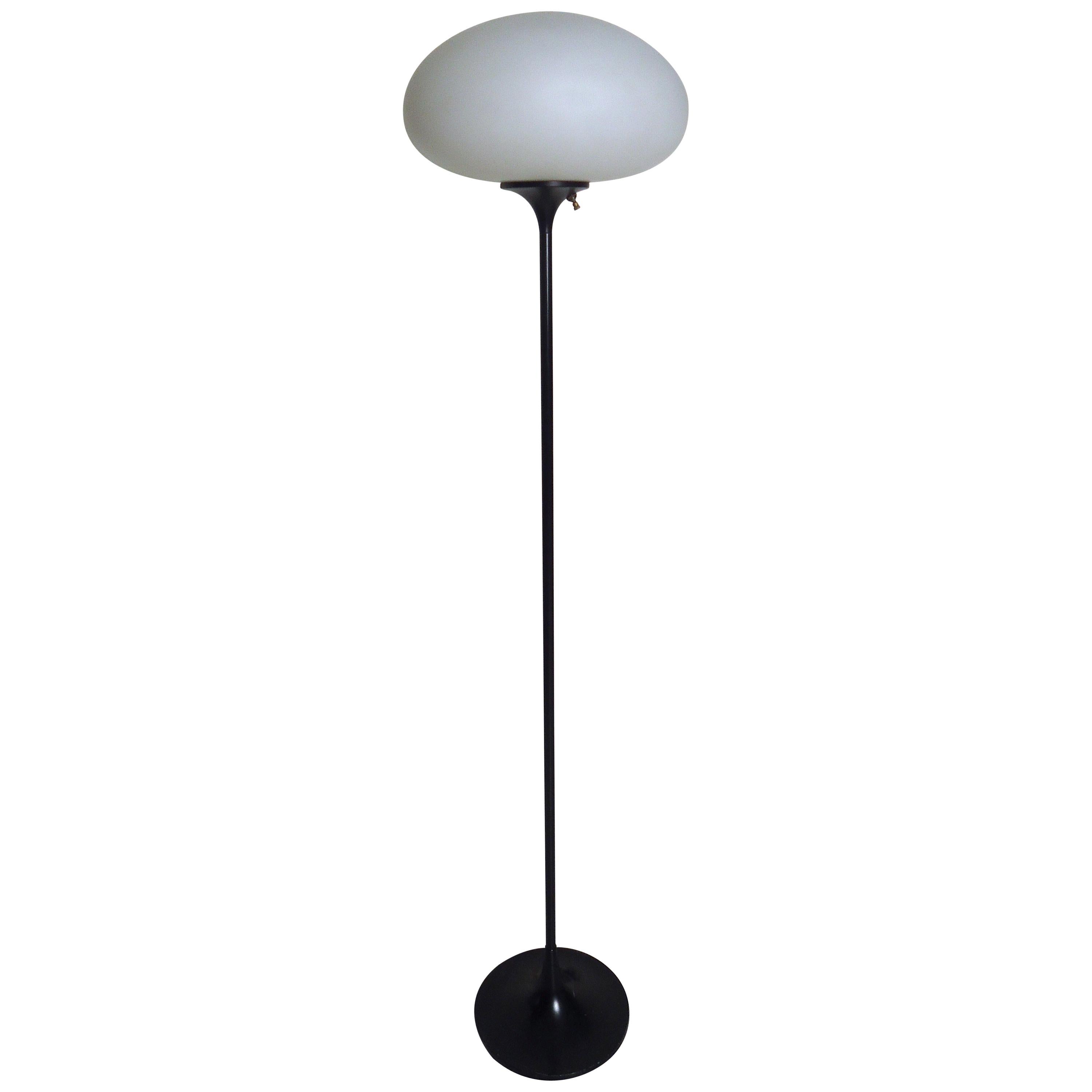 Mid-Century Modern Style Laurel Floor Lamp