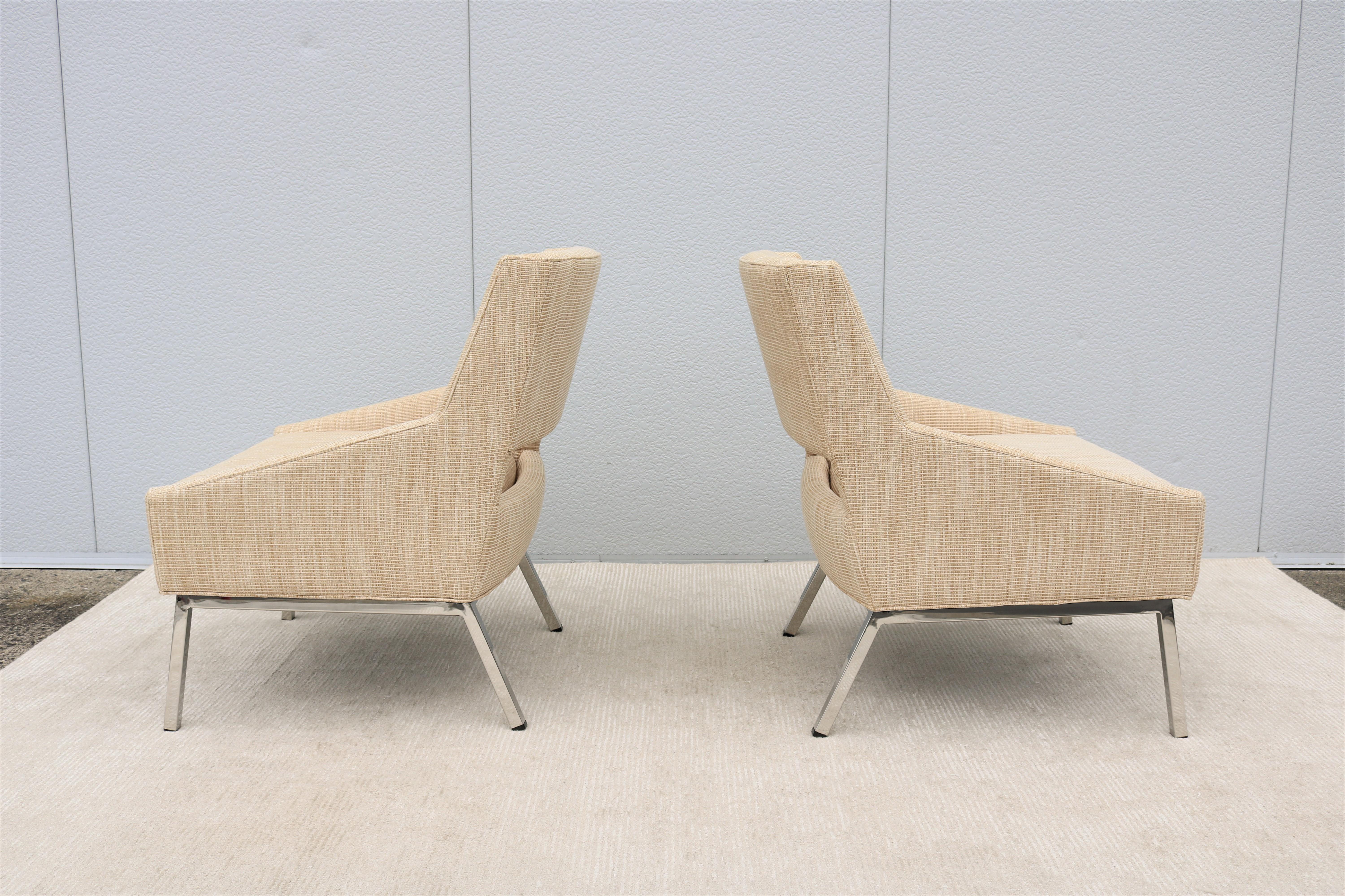 Mid-Century Modern Style Lexington Amani Beige Fabric Accent Chairs, a Pair For Sale 4