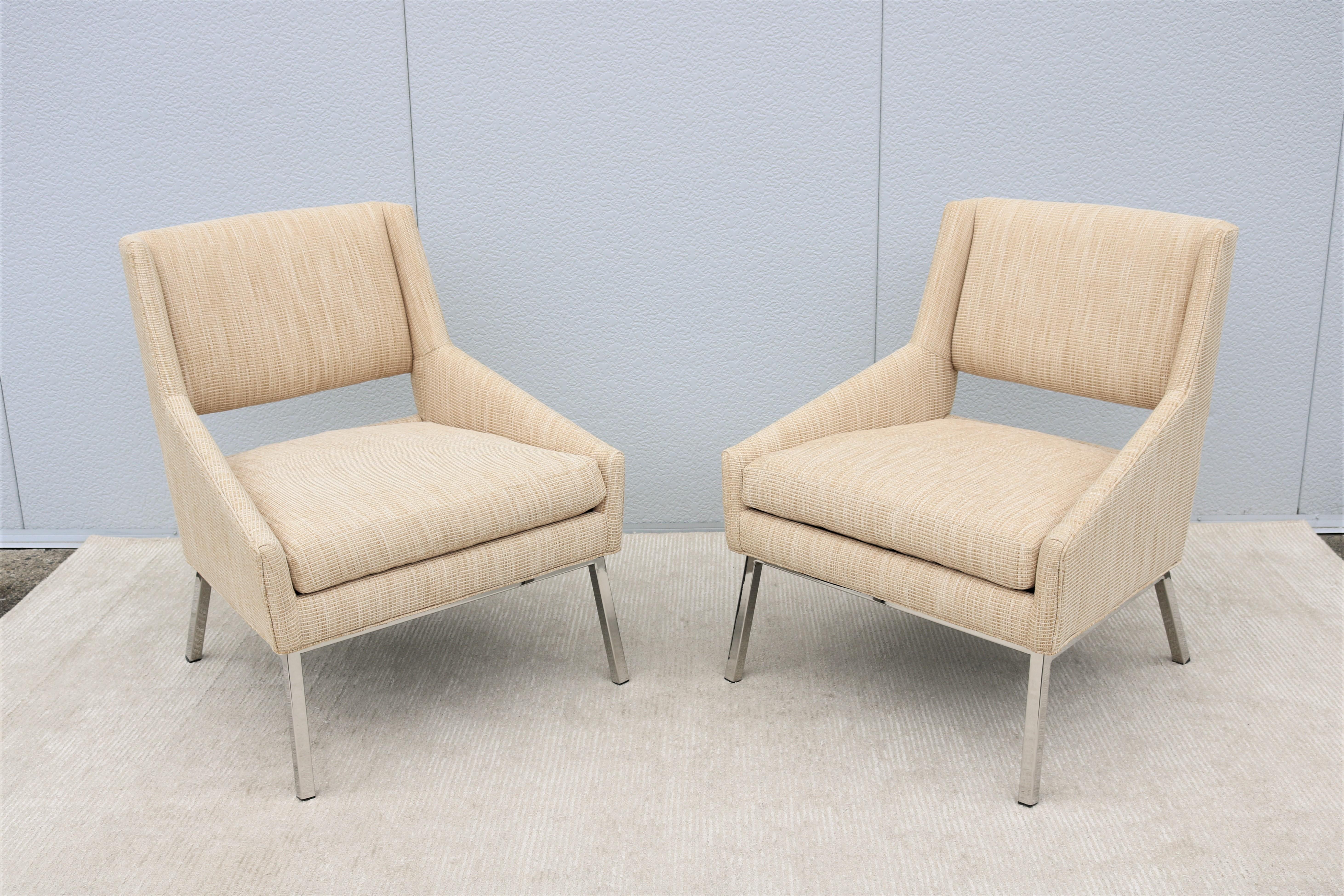 Contemporary Mid-Century Modern Style Lexington Amani Beige Fabric Accent Chairs, a Pair For Sale