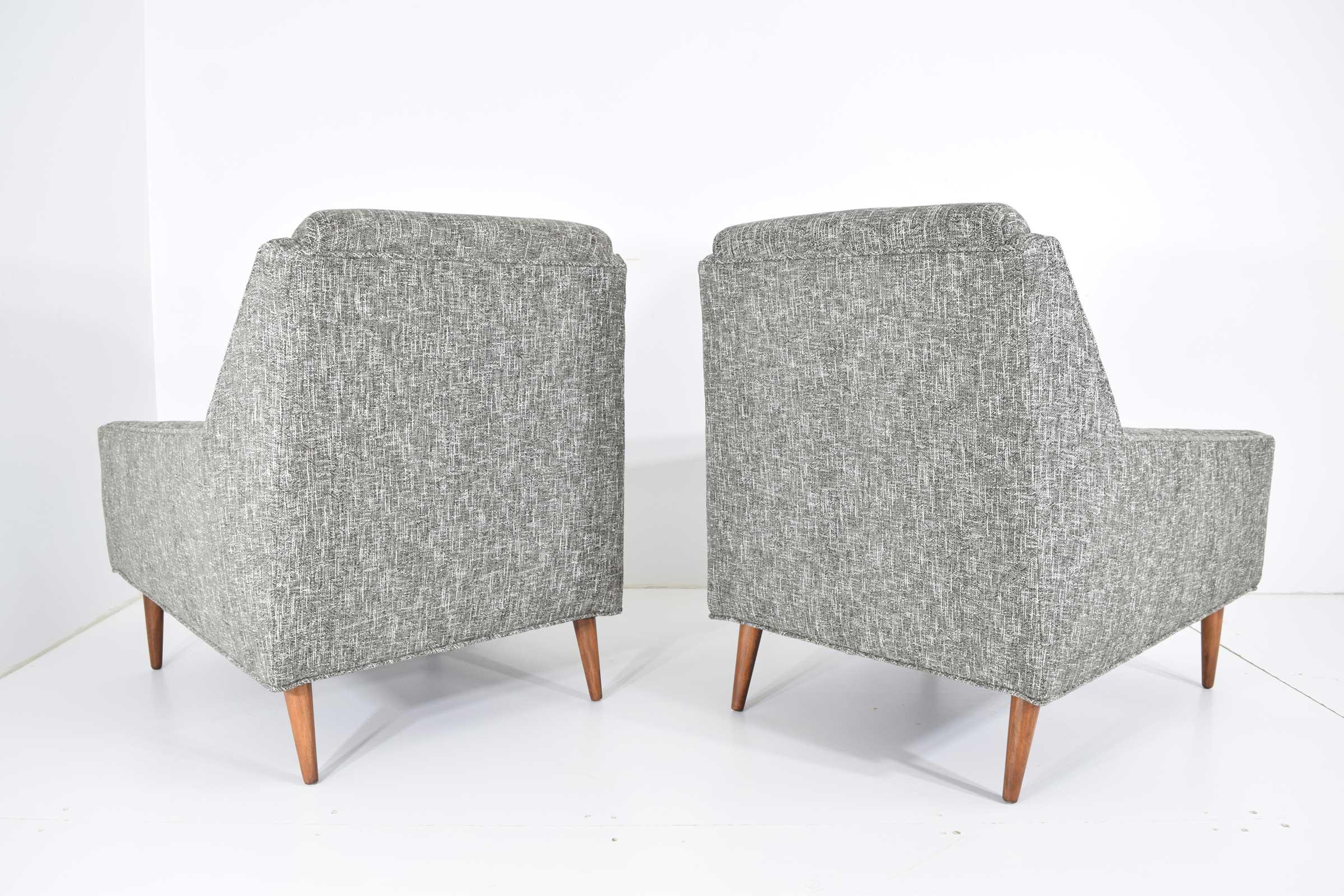 Mid-Century Modern Style Lounge Chairs in New Upholstery 1