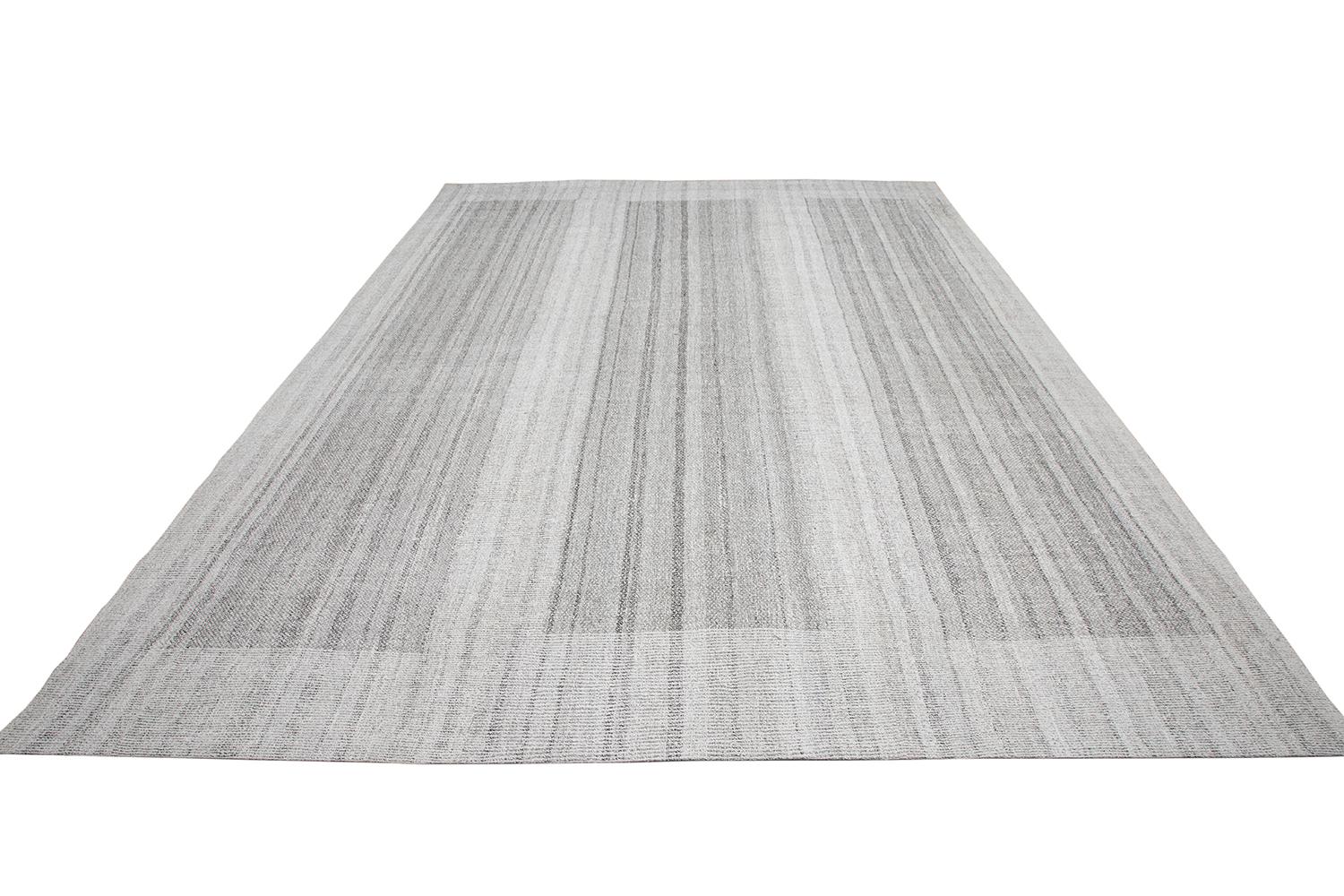 Hand-Woven Mid-Century Modern Style Minimalist Flatweave Rug For Sale