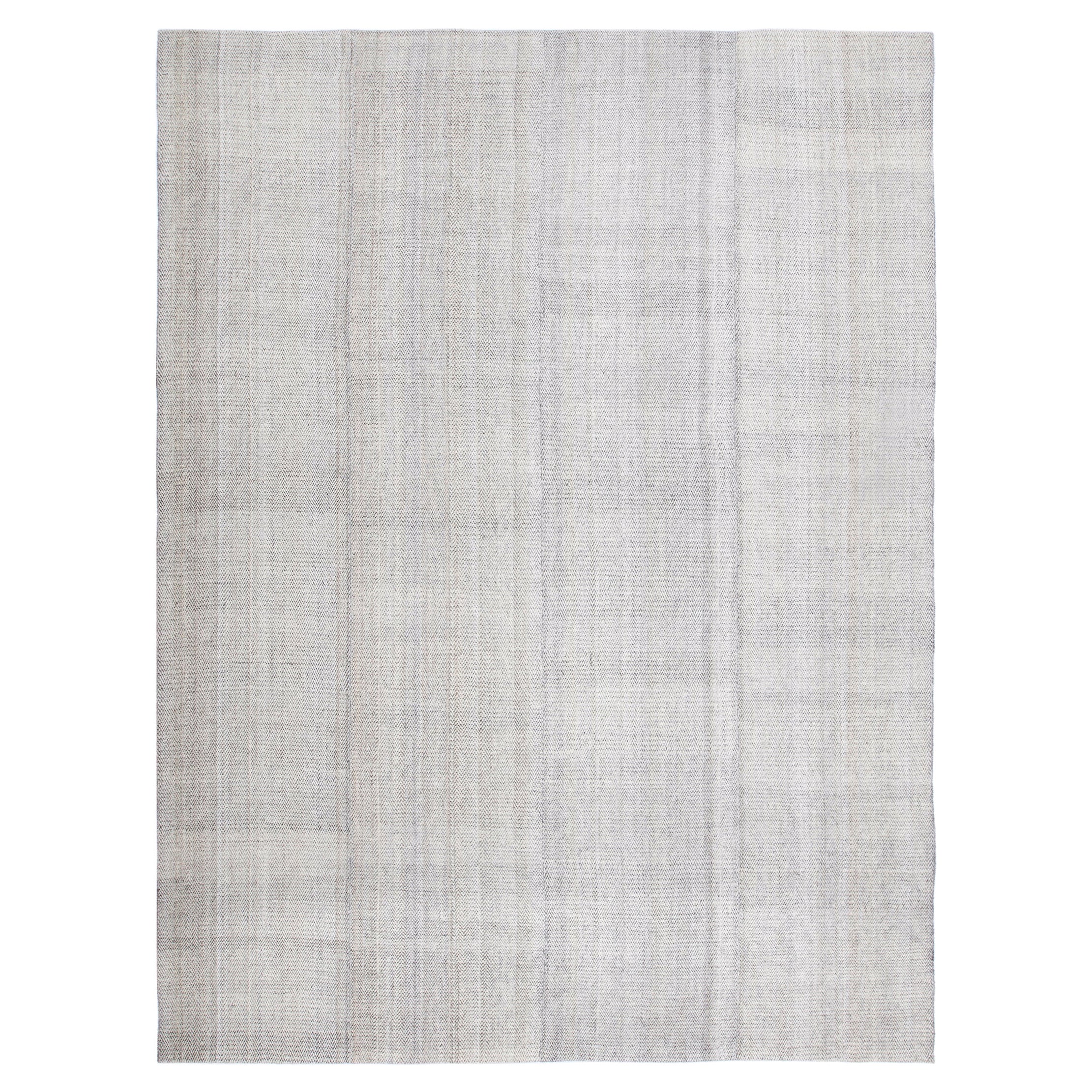 Tapis à tissage plat à chevrons à chevrons de style moderne du milieu du siècle dernier, à chevrons minimalistes