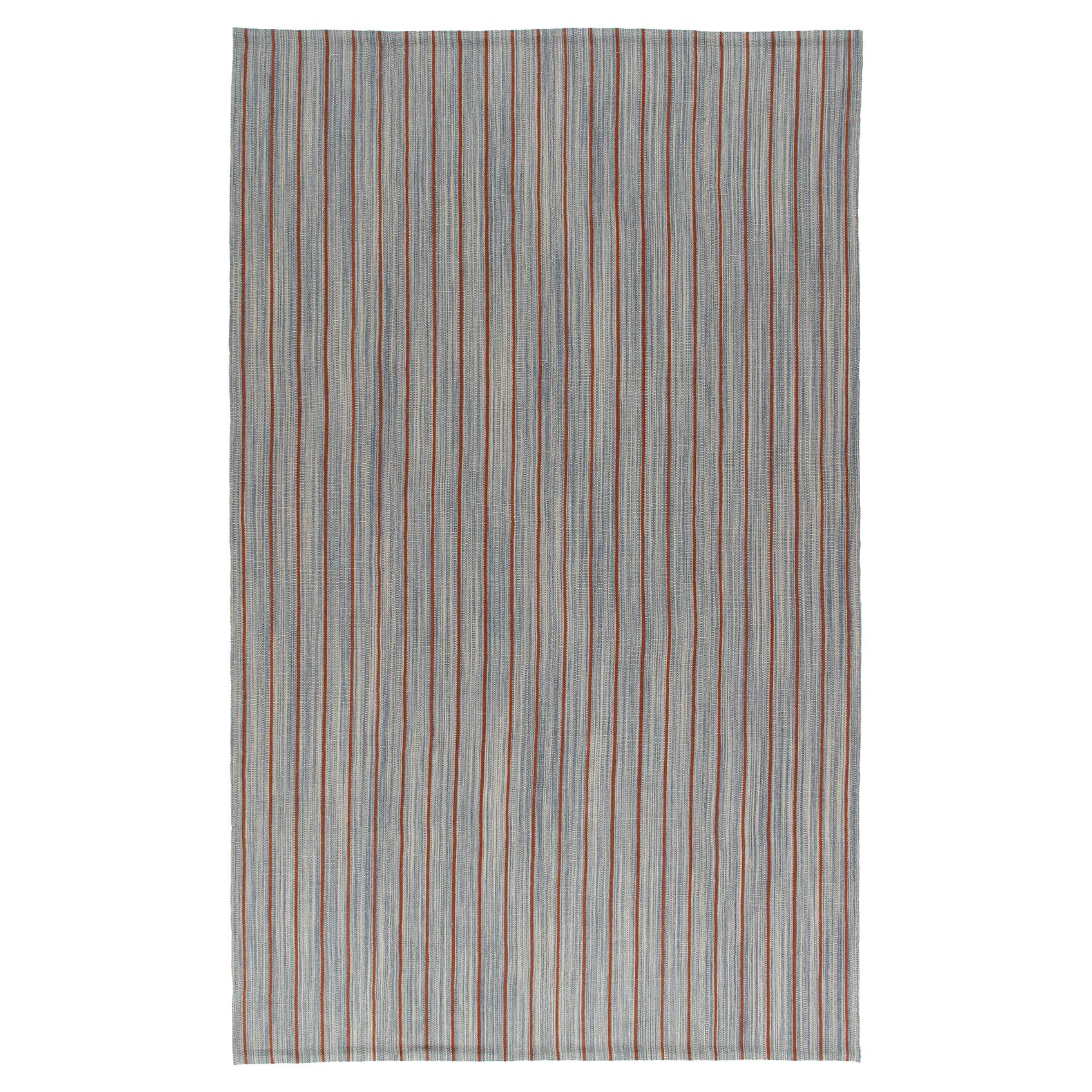 Minimalistischer Pelas Flachgewebe-Teppich im Mid-Century Modern-Stil
