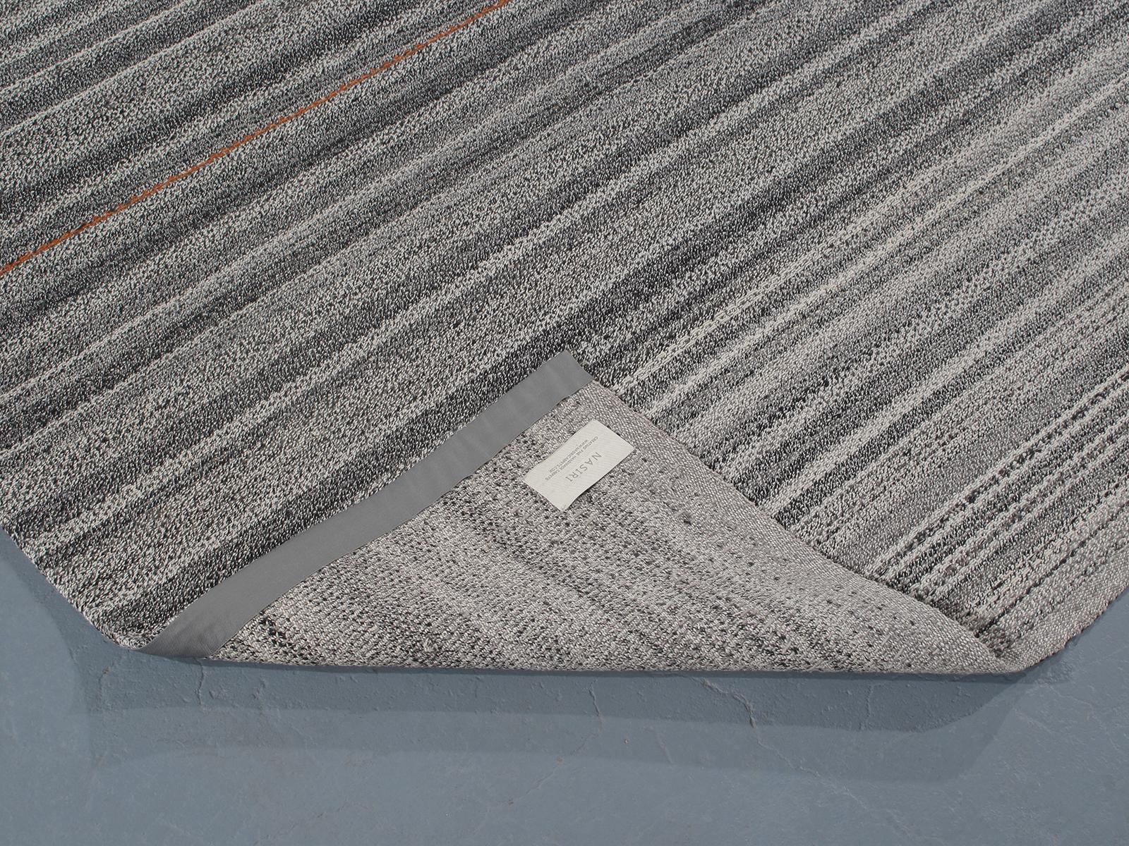 Minimalistischer persischer Flachgewebe-Teppich Damavand im modernen Stil der Jahrhundertmitte im Zustand „Neu“ im Angebot in New York, NY