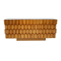 Buffet italien en bois de chêne et verre noir de style moderne du milieu du siècle dernier