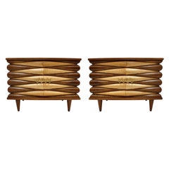 Paire de buffets italiens en bois de chêne de style The Modernity