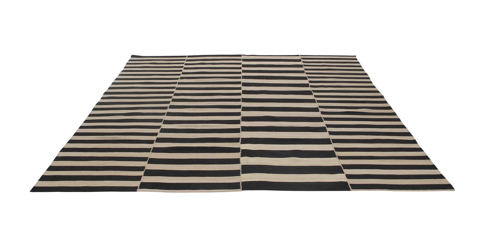 Persischer Flachgewebe-Teppich im Stil der Jahrhundertmitte Modern (Moderne der Mitte des Jahrhunderts) im Angebot