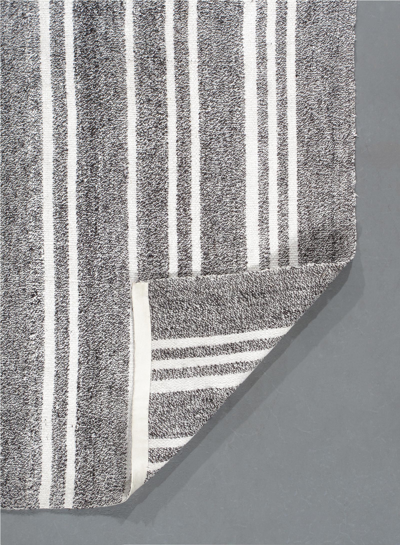 Persischer Flachgewebe-Teppich Pelas im modernen Stil der Jahrhundertmitte im Zustand „Neu“ im Angebot in New York, NY