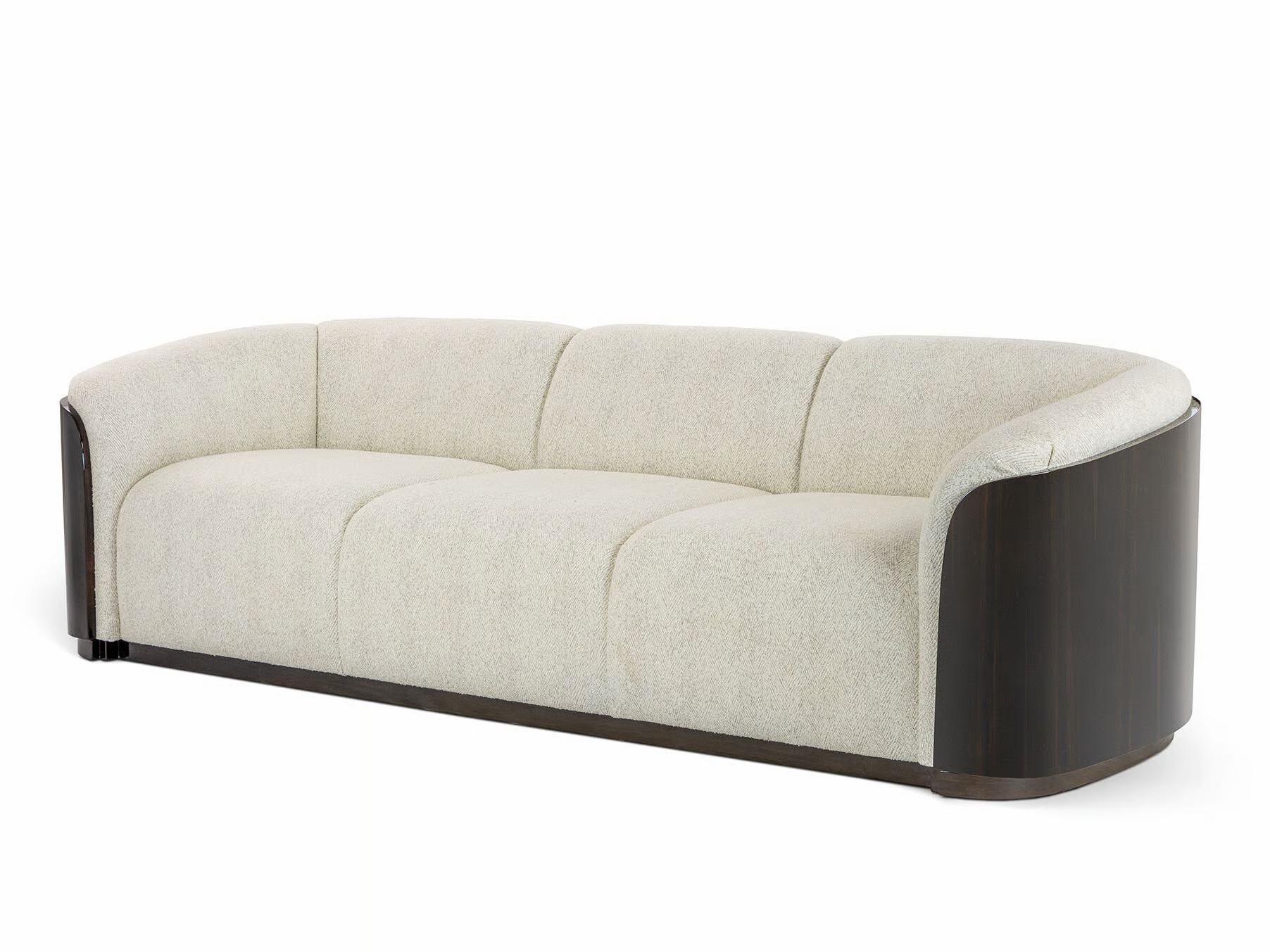 Mid-Century moderno Divano in stile moderno di metà secolo con schienale avvolgente in Wood e pregiato tessuto Bouclé in vendita
