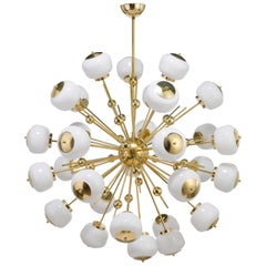 Lustre Spoutnik de style moderne du milieu du siècle dernier, avec orbes en verre de Murano (spécification américaine)