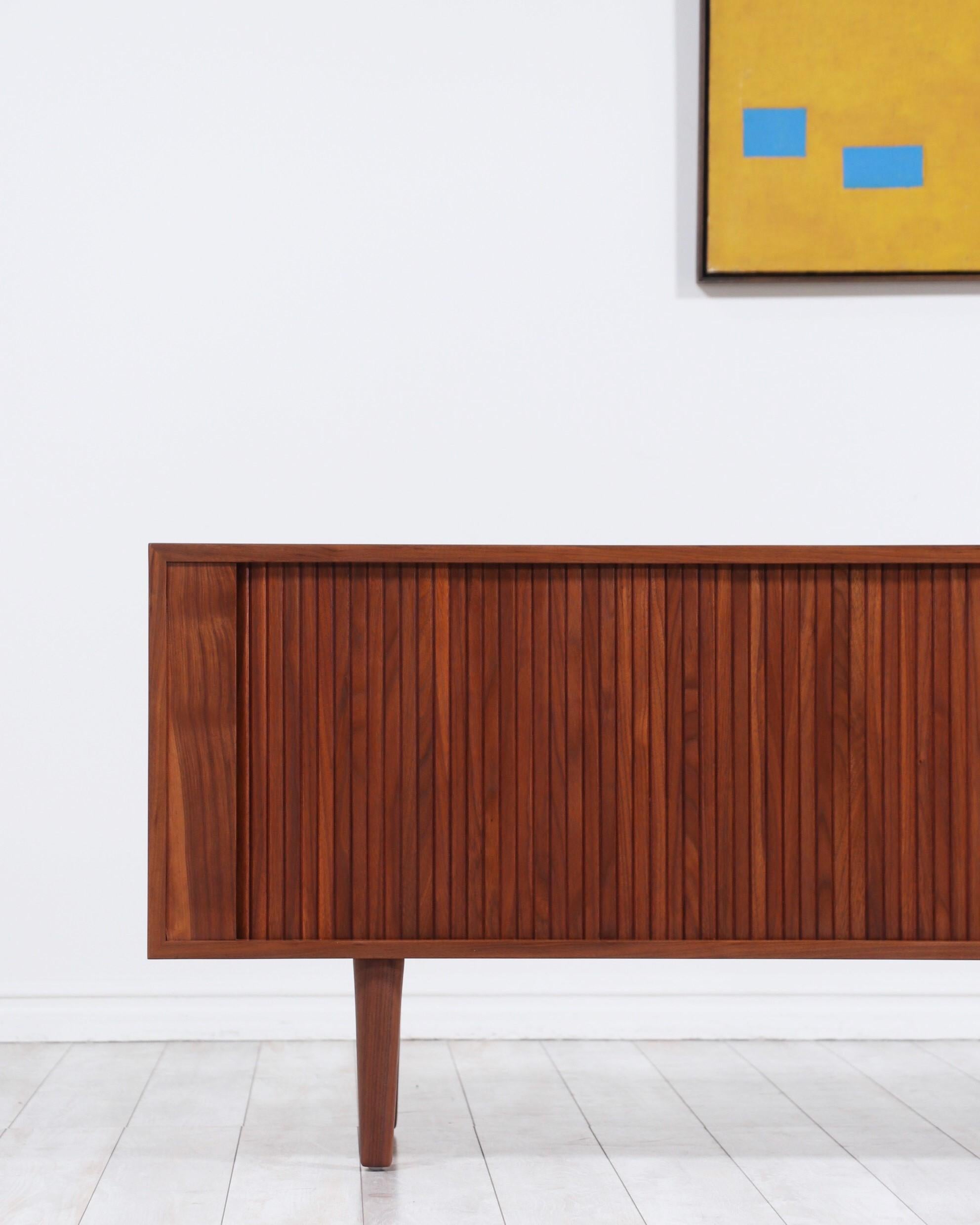 Mid-Century Modern Style Tambour-Door Credenza by Danish Modern LA In New Condition For Sale In Los Angeles, CA