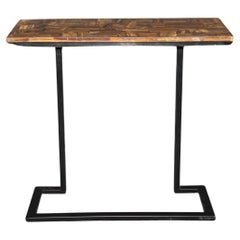 Tavolo consolle in metallo e impiallacciato occhio di tigre in stile Mid Century Modern