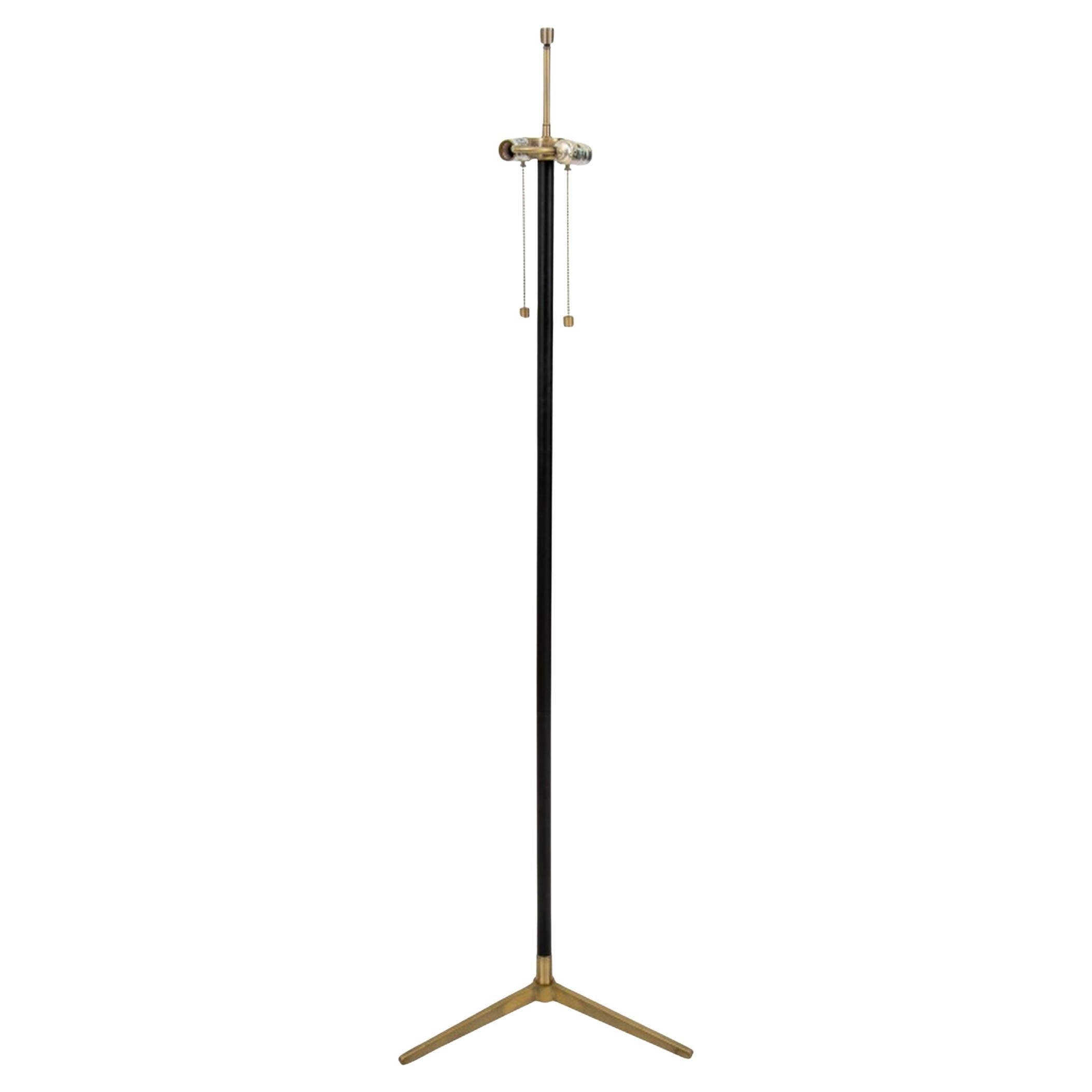 Mid-Century Modern Style Tripod Stehleuchte