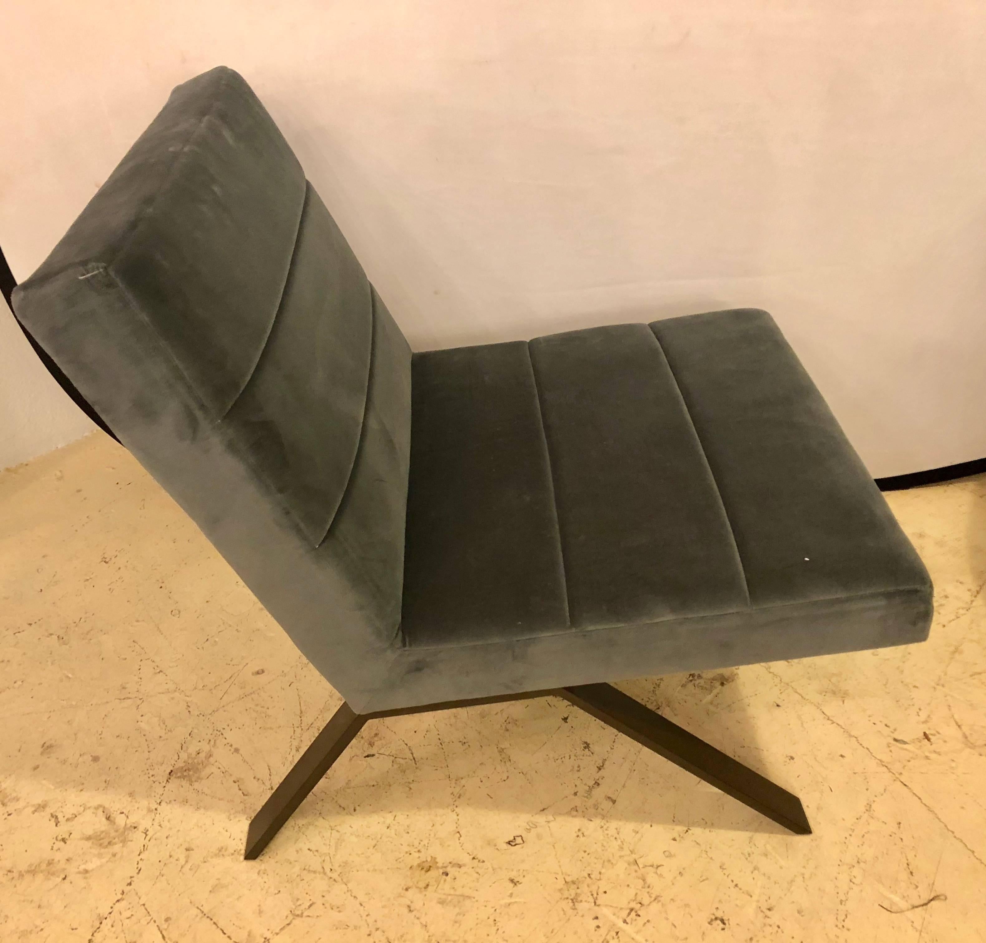 Contemporary Mid-Century Modern Style Velvet Side Chair