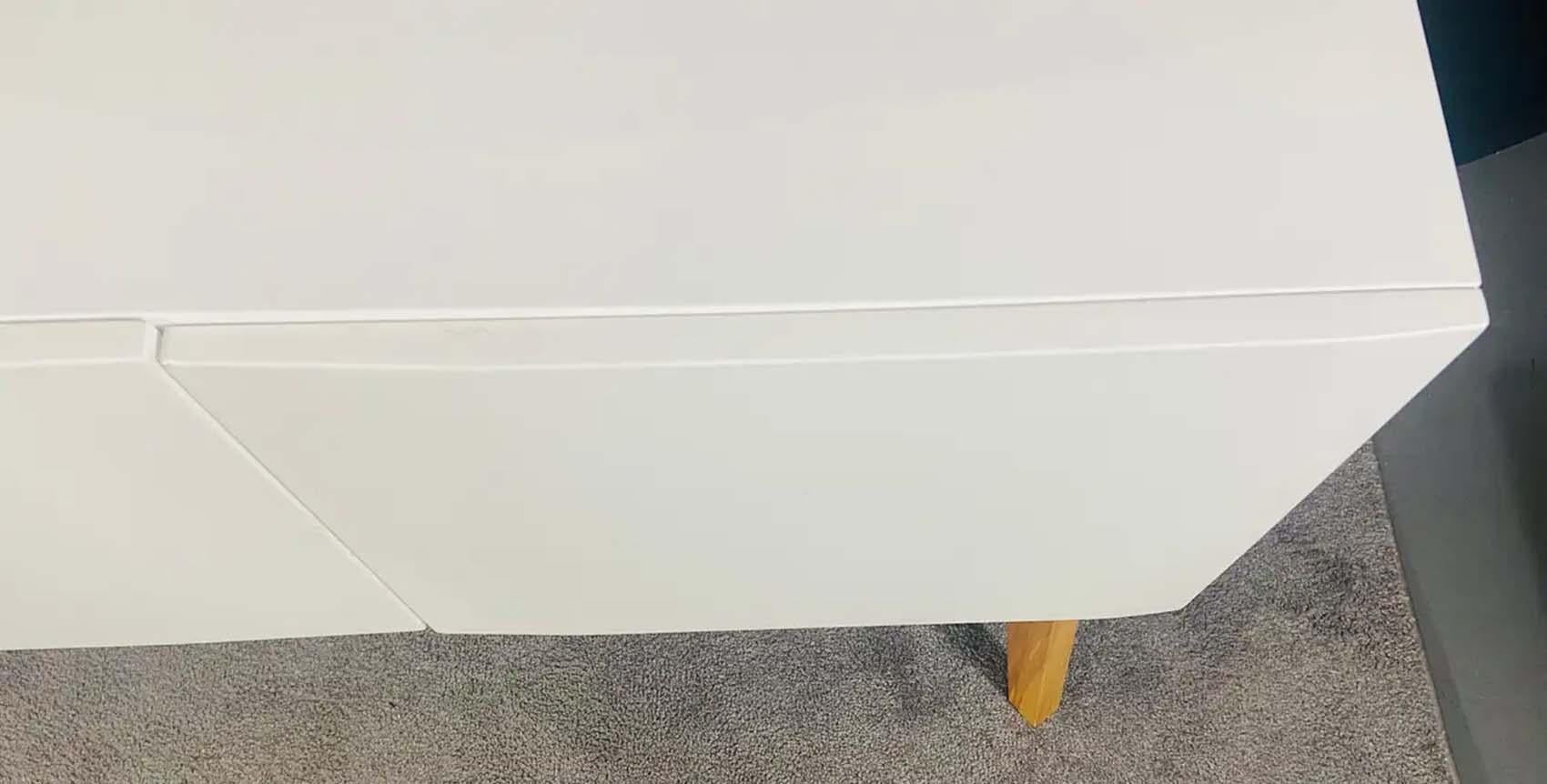 Mid-Century Modern Style White Lacquered Sideboard, Credenza or Cabinet 4