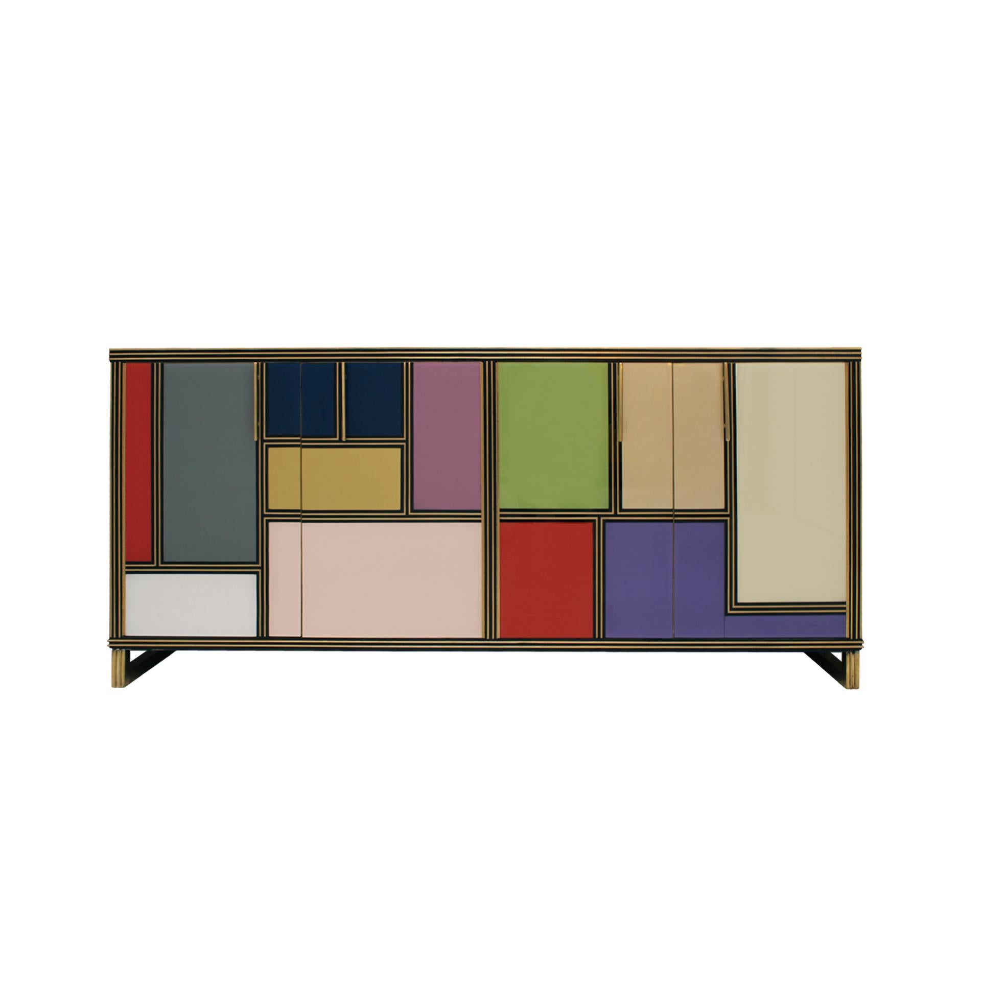 Mid-Century Modern Style Wood Colored Glass and Brass Italian Sideboard In Good Condition For Sale In Madrid, ES
