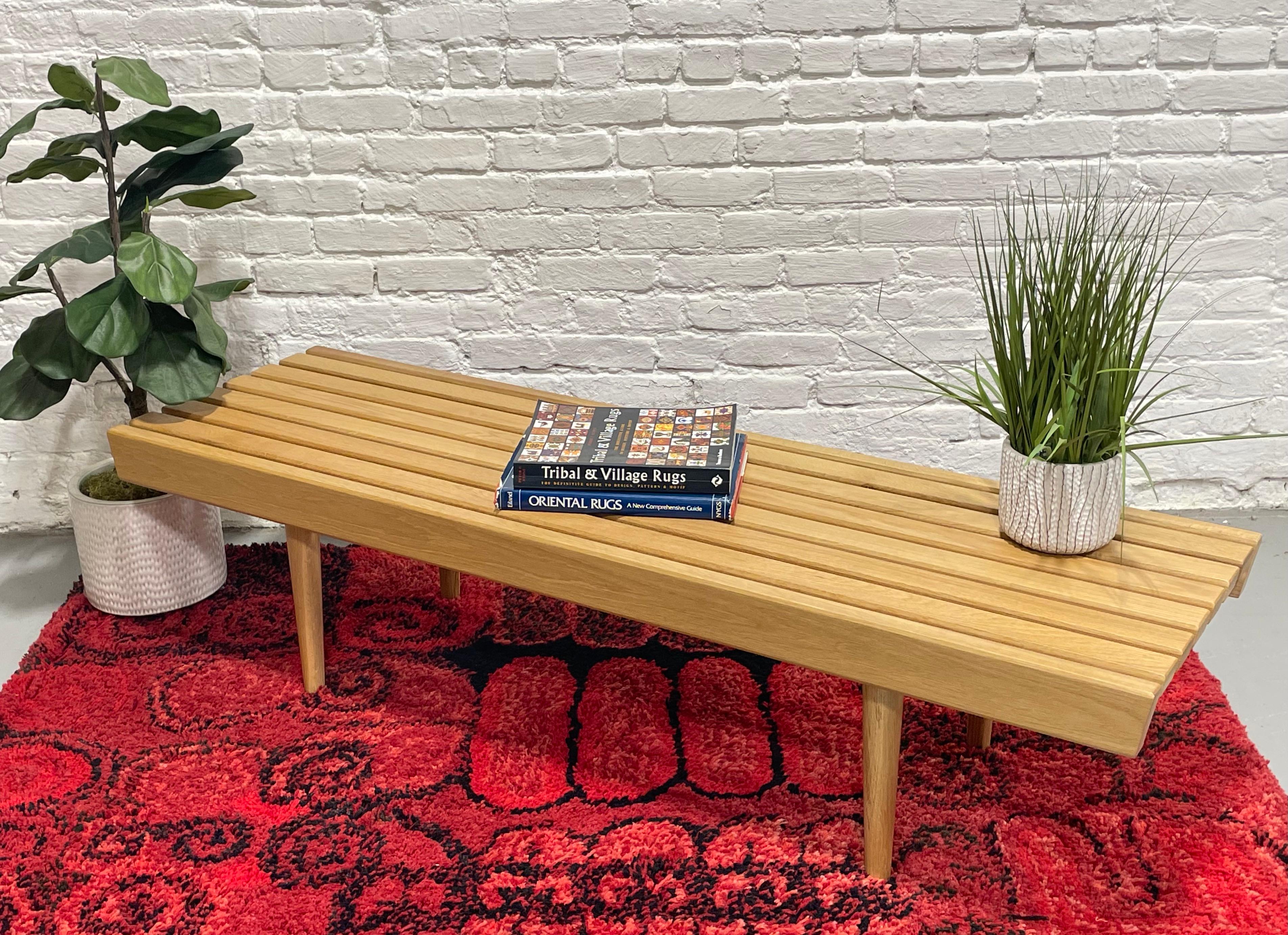Banc / Table basse SLAT en chêne fait à la main, style Modernité du milieu du siècle dernier en vente 4