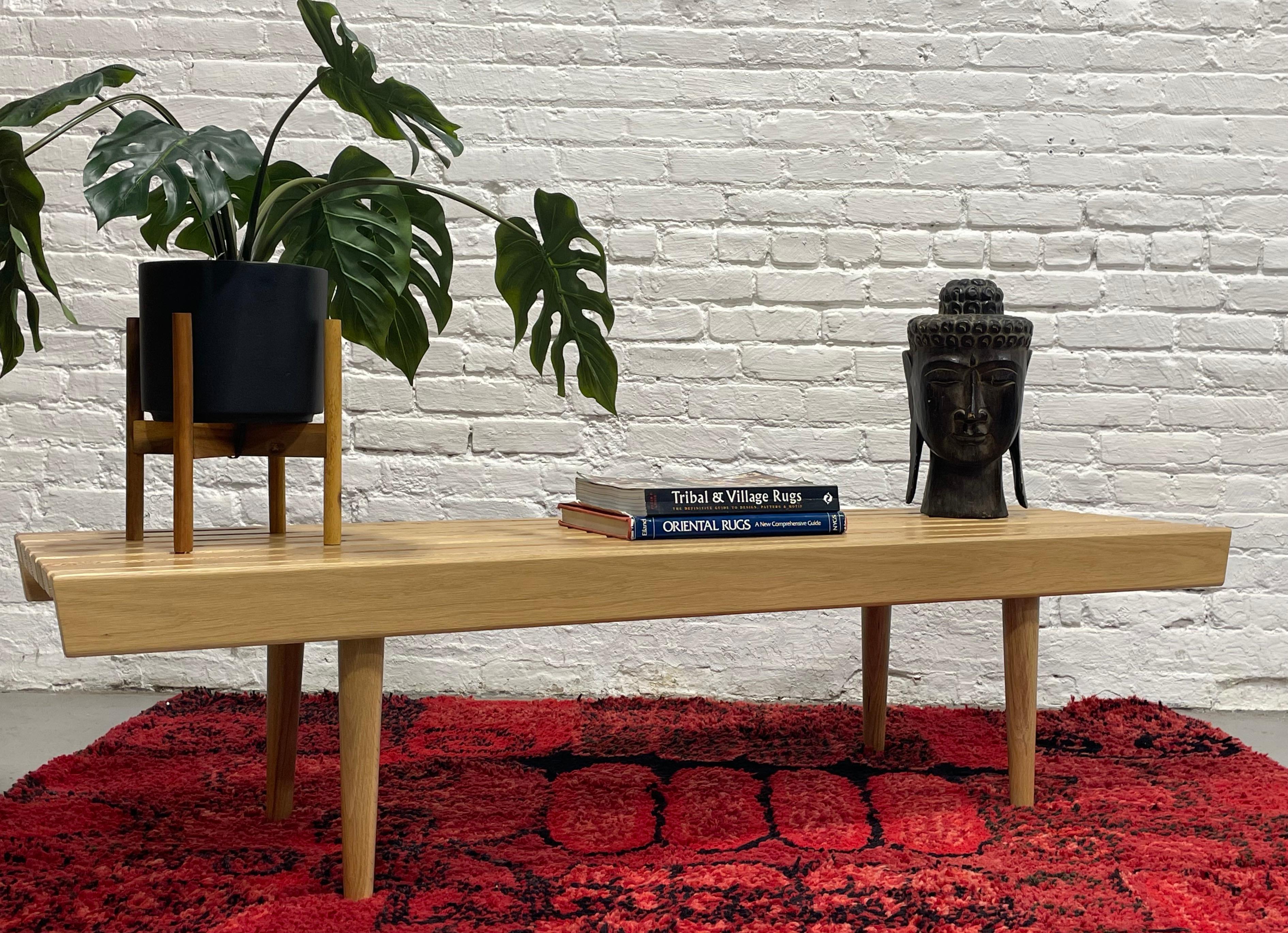 Banc / Table basse SLAT en chêne fait à la main, style Modernité du milieu du siècle dernier en vente 8