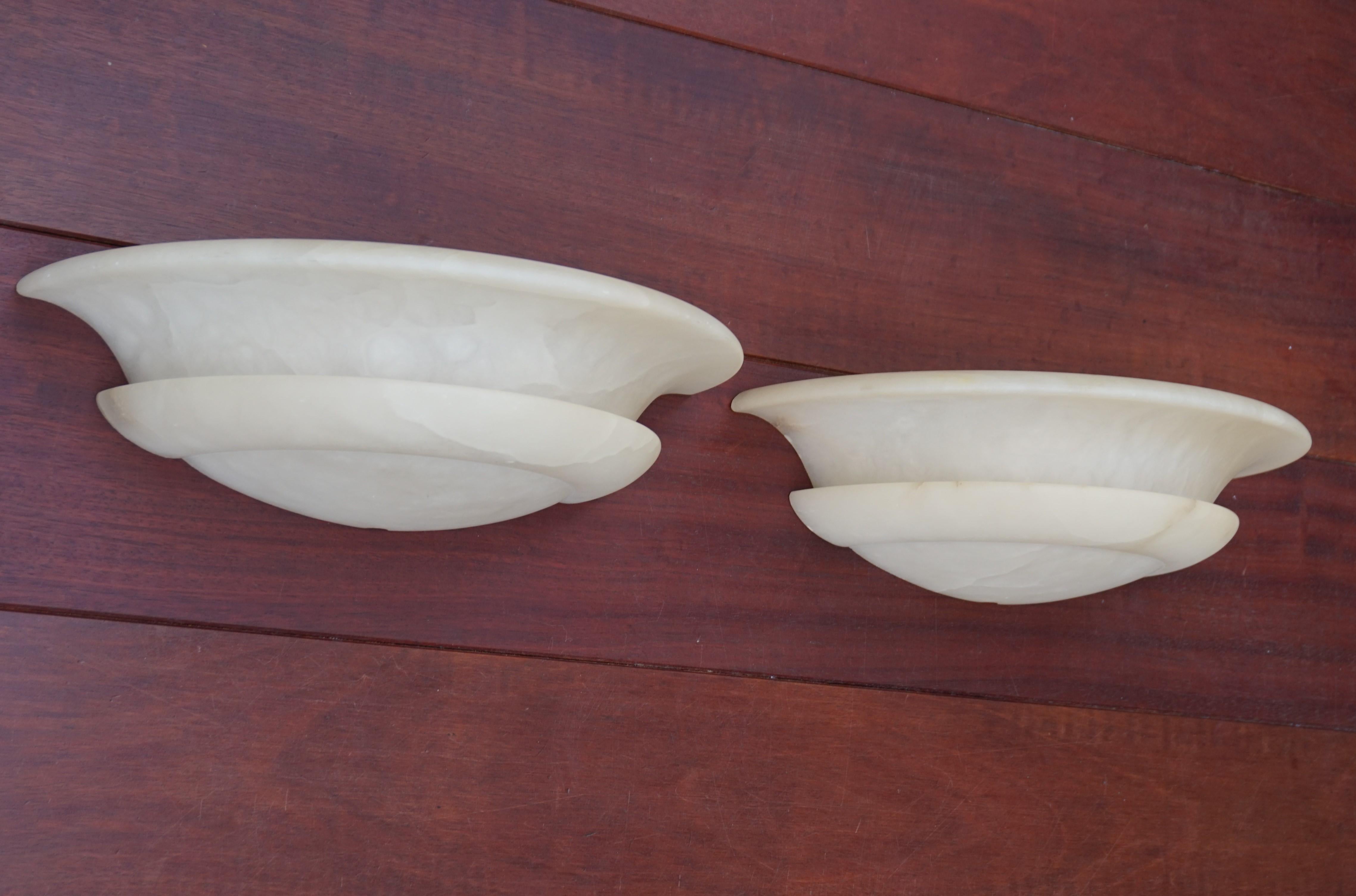 Mid-Century Made Stylish Pair of Neo Classical Alabaster Wall Sconces / Lamps 3