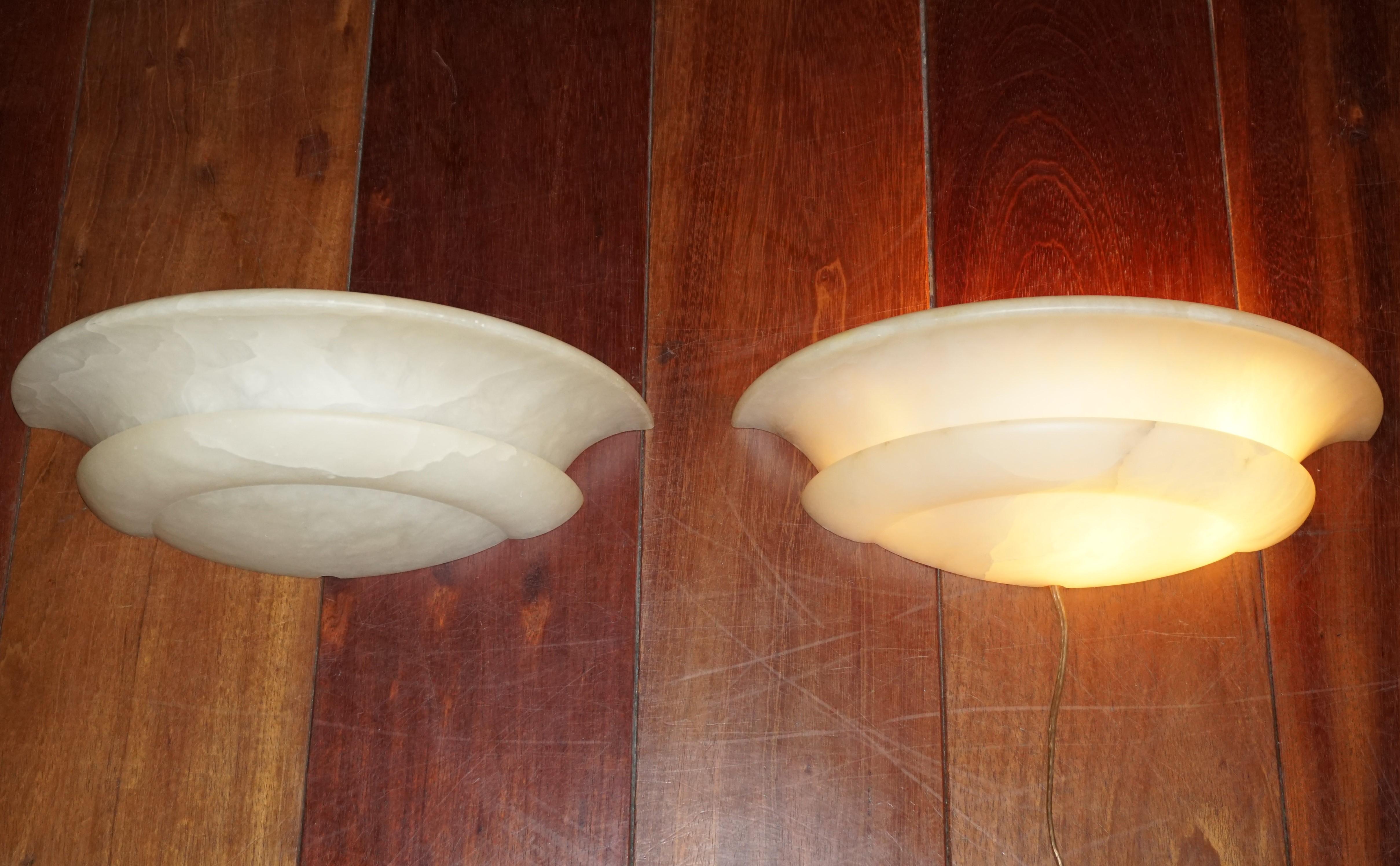 Mid-Century Made Stylish Pair of Neo Classical Alabaster Wall Sconces / Lamps 2