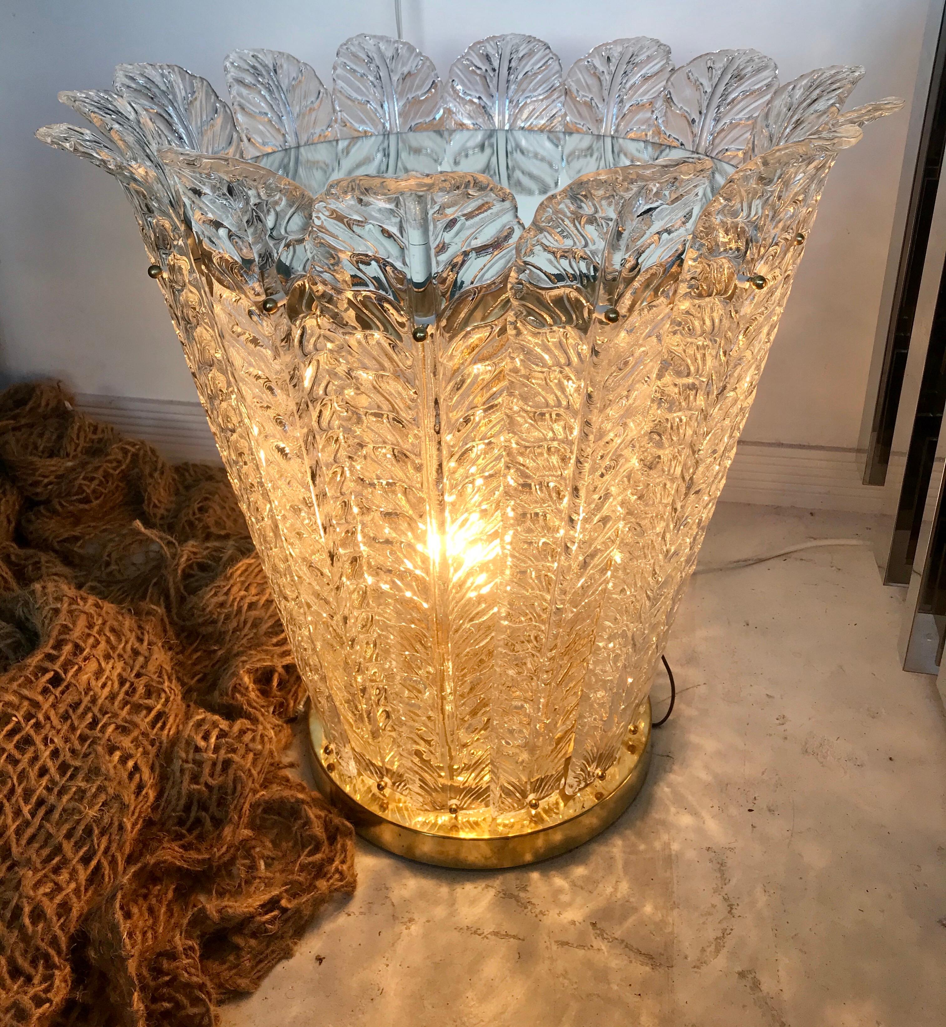Mid-Century Modern Sublime Barovier Toso Blown Glass Illuminated Side Table 7