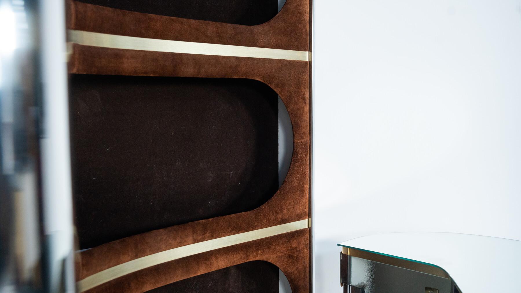 Mid-Century Modern Suede Bar by Willy Rizzo, Italy, 1970s In Good Condition For Sale In Brussels, BE