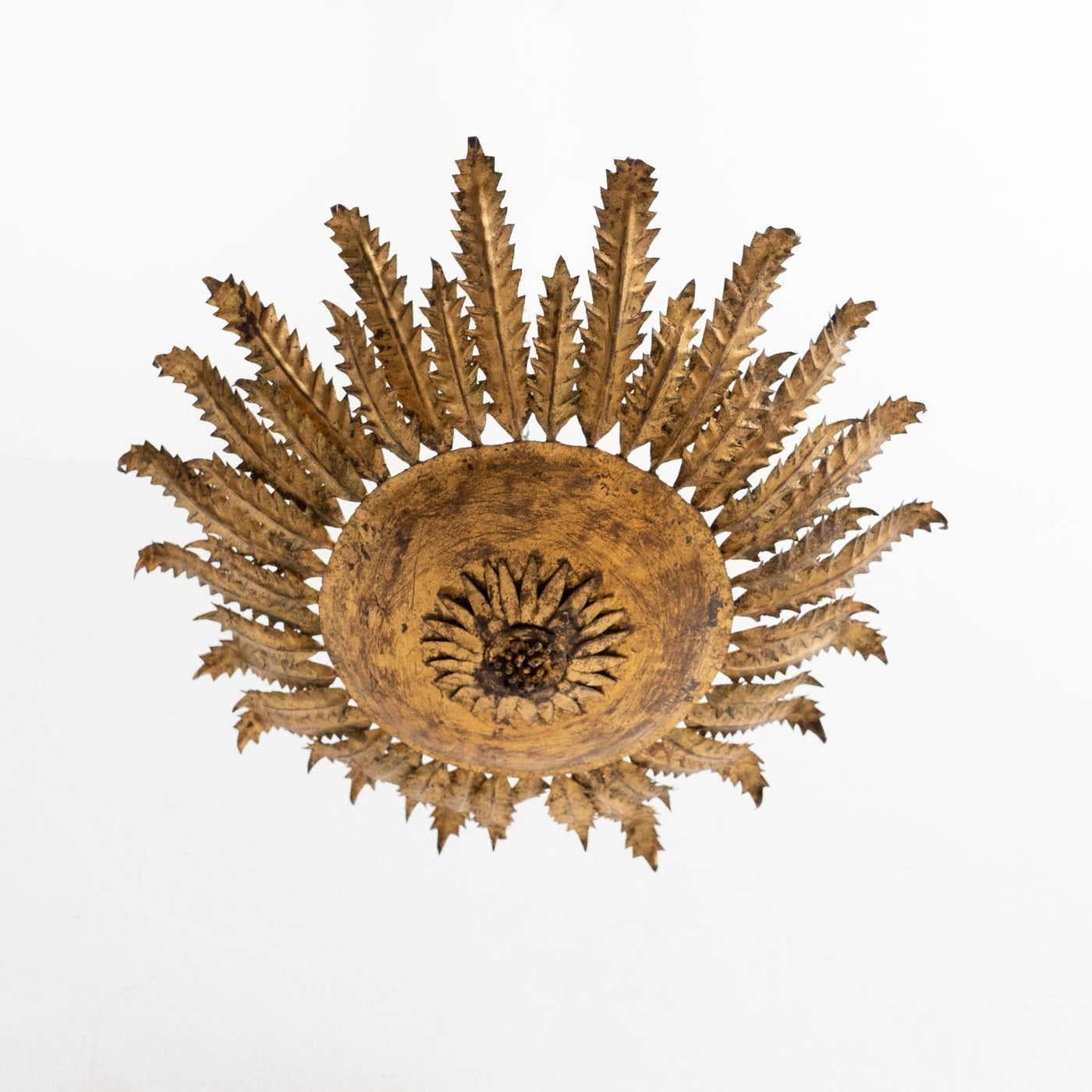 Lampada da soffitto in ottone a raggiera moderna del metà secolo in vendita 3