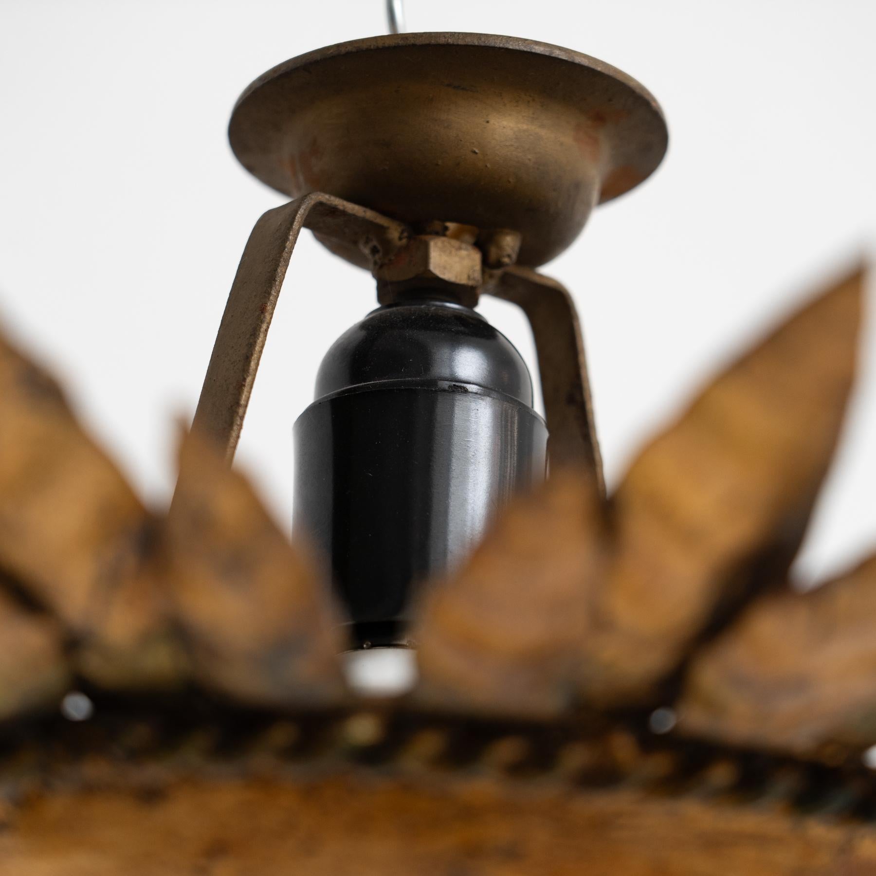 Lampada da soffitto in ottone a raggiera moderna del metà secolo in vendita 5