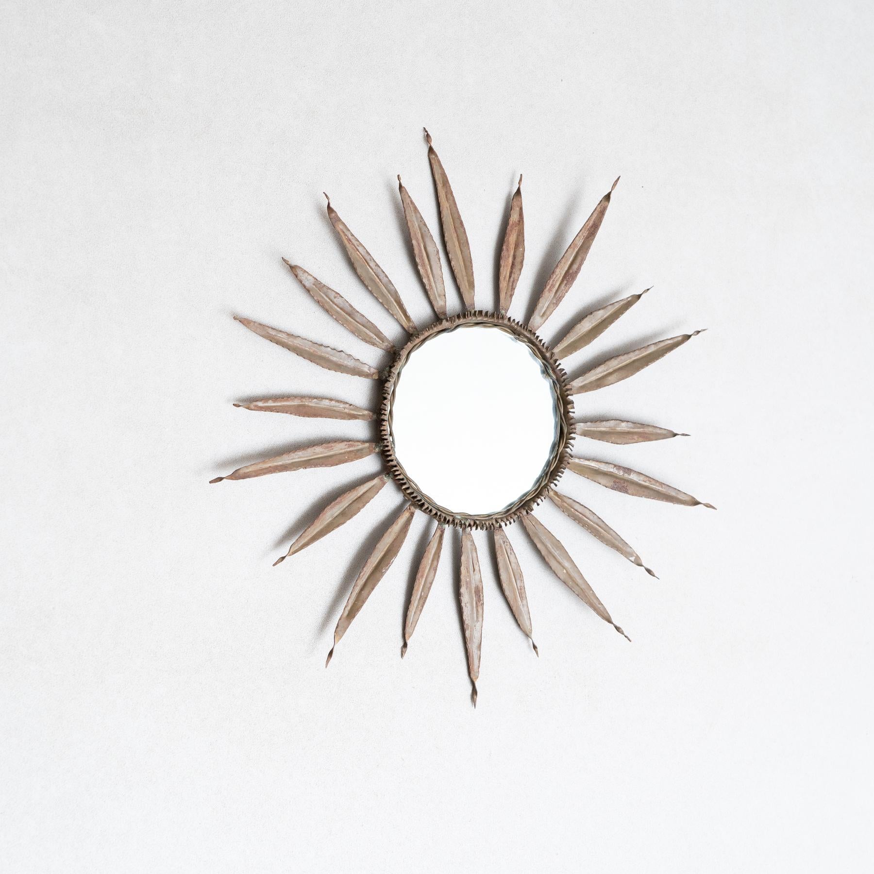 Mid-Century Modern Miroir The Moderns Sunburst en laiton, vers 1960 en vente
