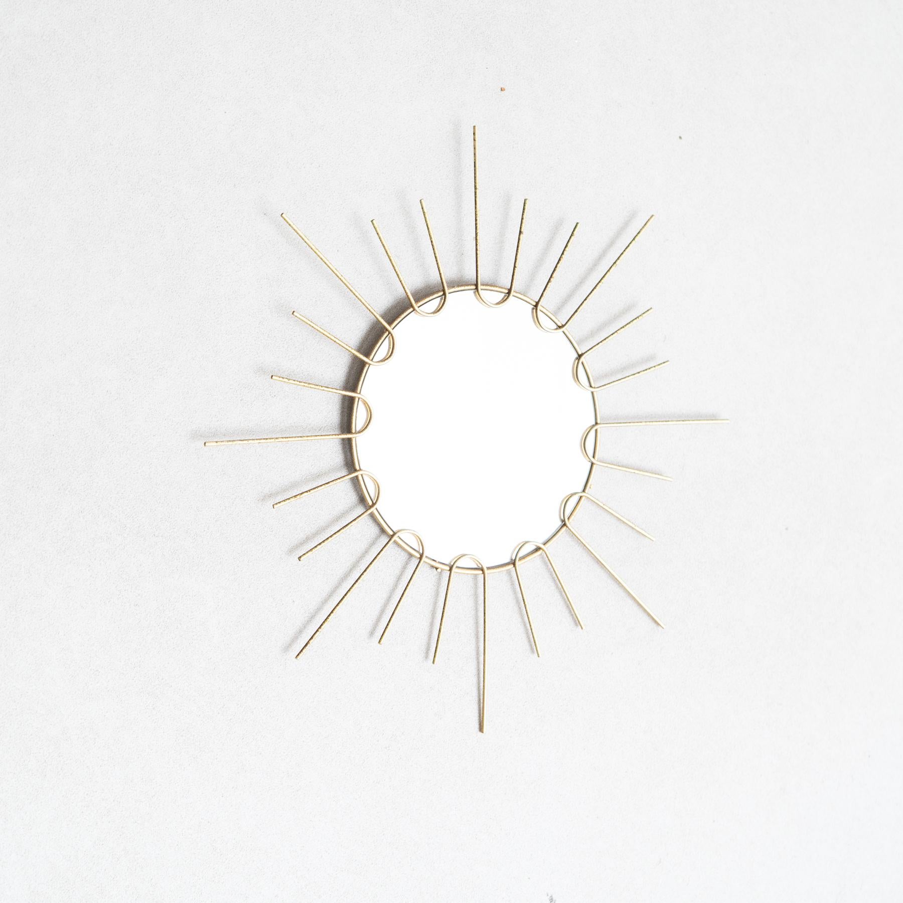 Mid-Century moderno Specchio a raggiera in ottone, metà del secolo scorso, 1960 circa in vendita