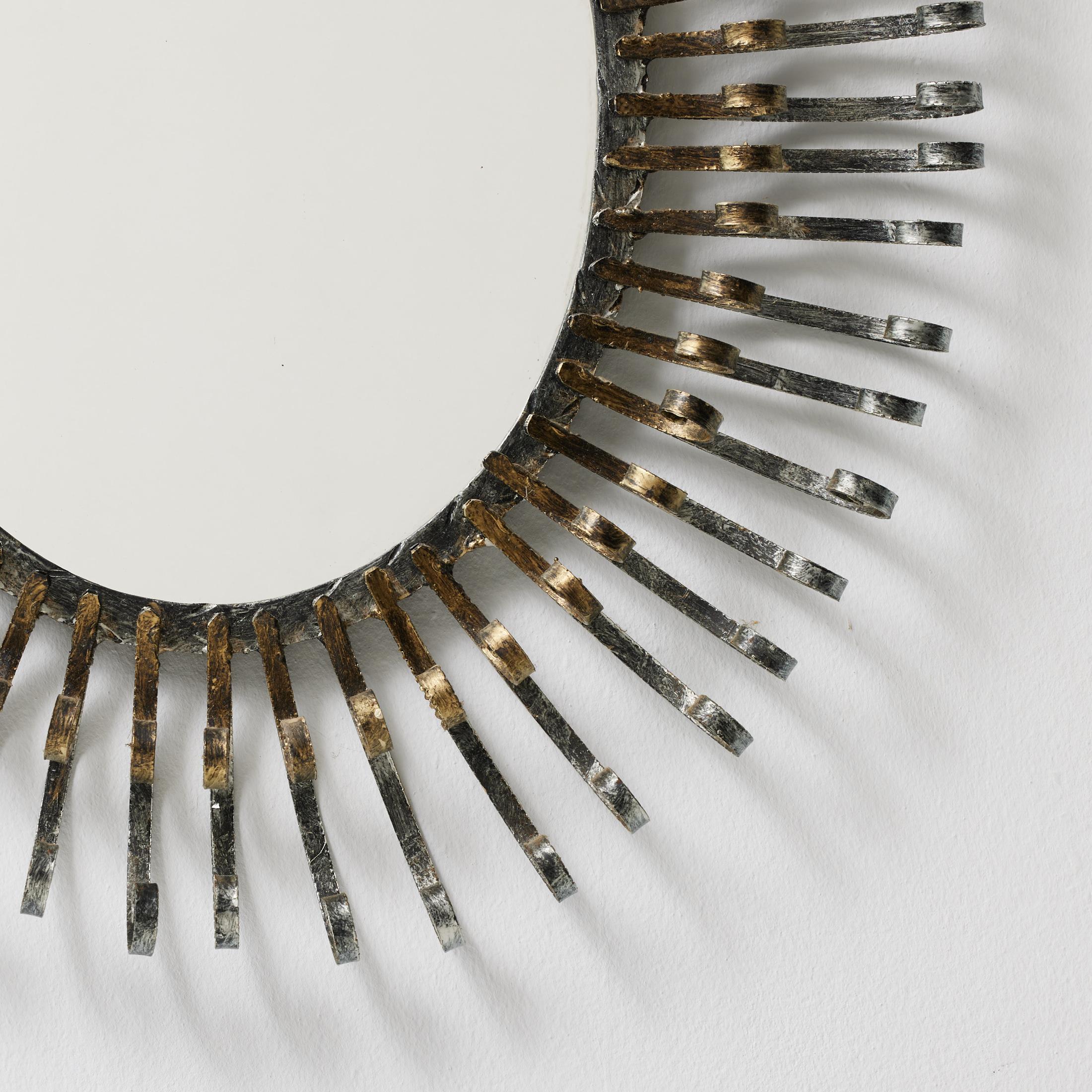Mid-Century Modern Sunburst Mirror Brass, circa 1960 Francés en venta