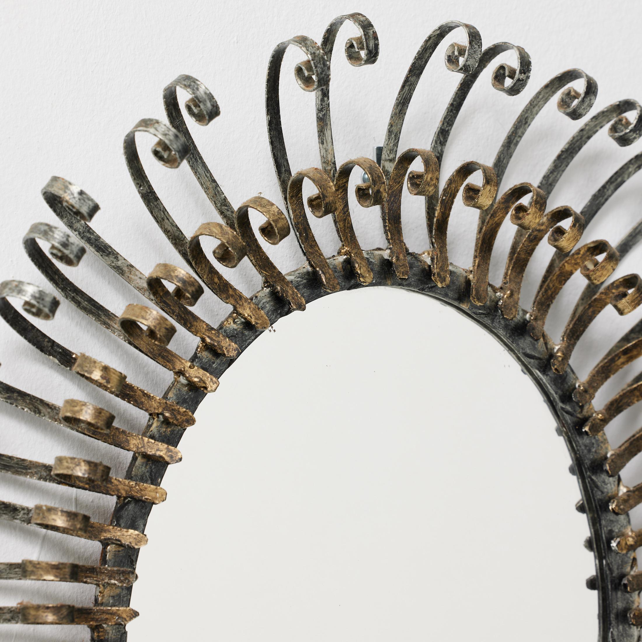 Mid-Century Modern Sunburst Mirror Brass, circa 1960 mediados del siglo XX en venta