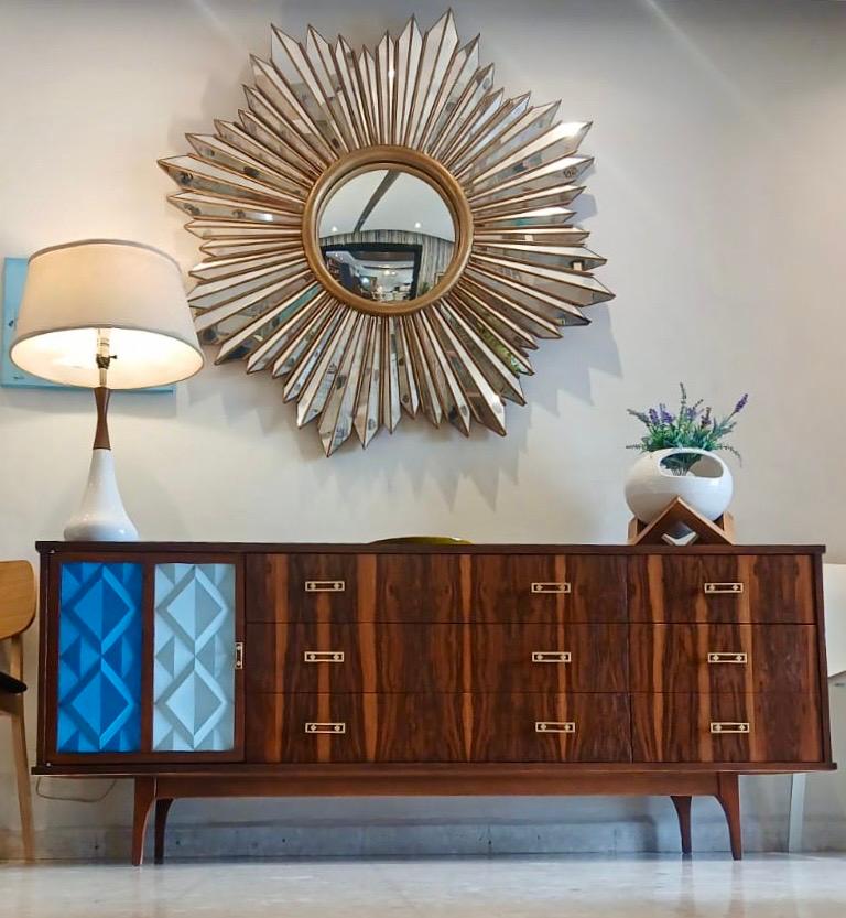 William Spratling, Los Castillo, Artisans of Mexico S.A. and others sold Los Mejía pieces through their stores, including all kinds of designs for mirrors, lamps, wall sconces, etc. In Mexico City you could buy them at the time at the 