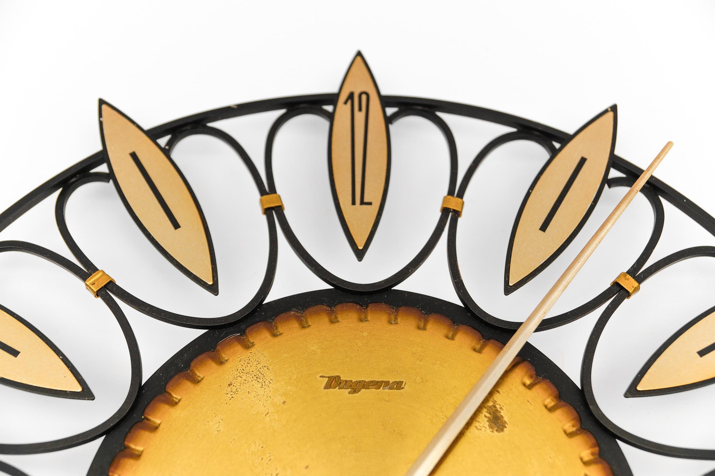 Milieu du XXe siècle Horloge murale Sunburst de DUGENA en laiton, Allemagne, années 1960 en vente