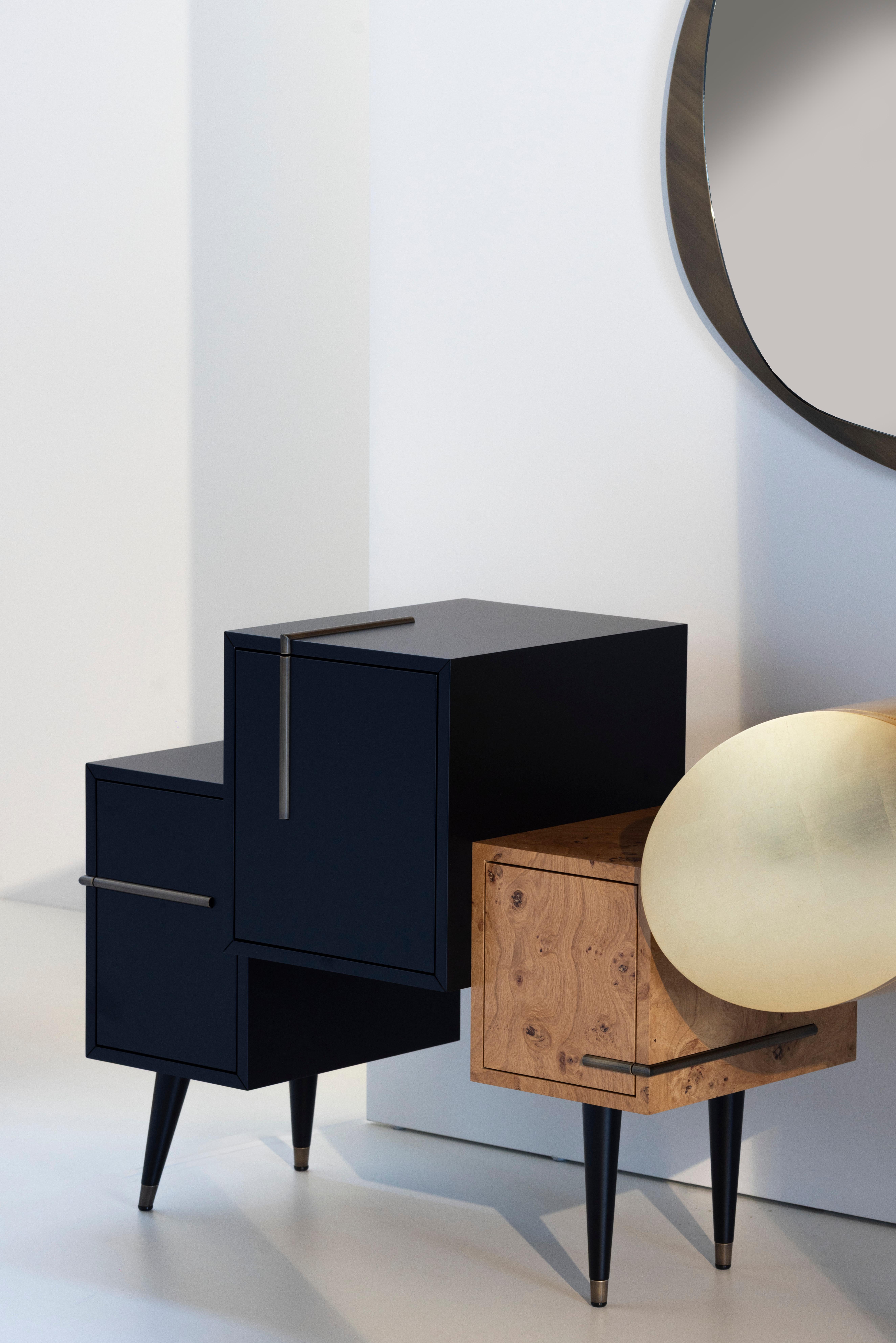Buffet Sunshine moderne du milieu du siècle, noir, Oak Roots, fait à la main par Greenapple en vente 1