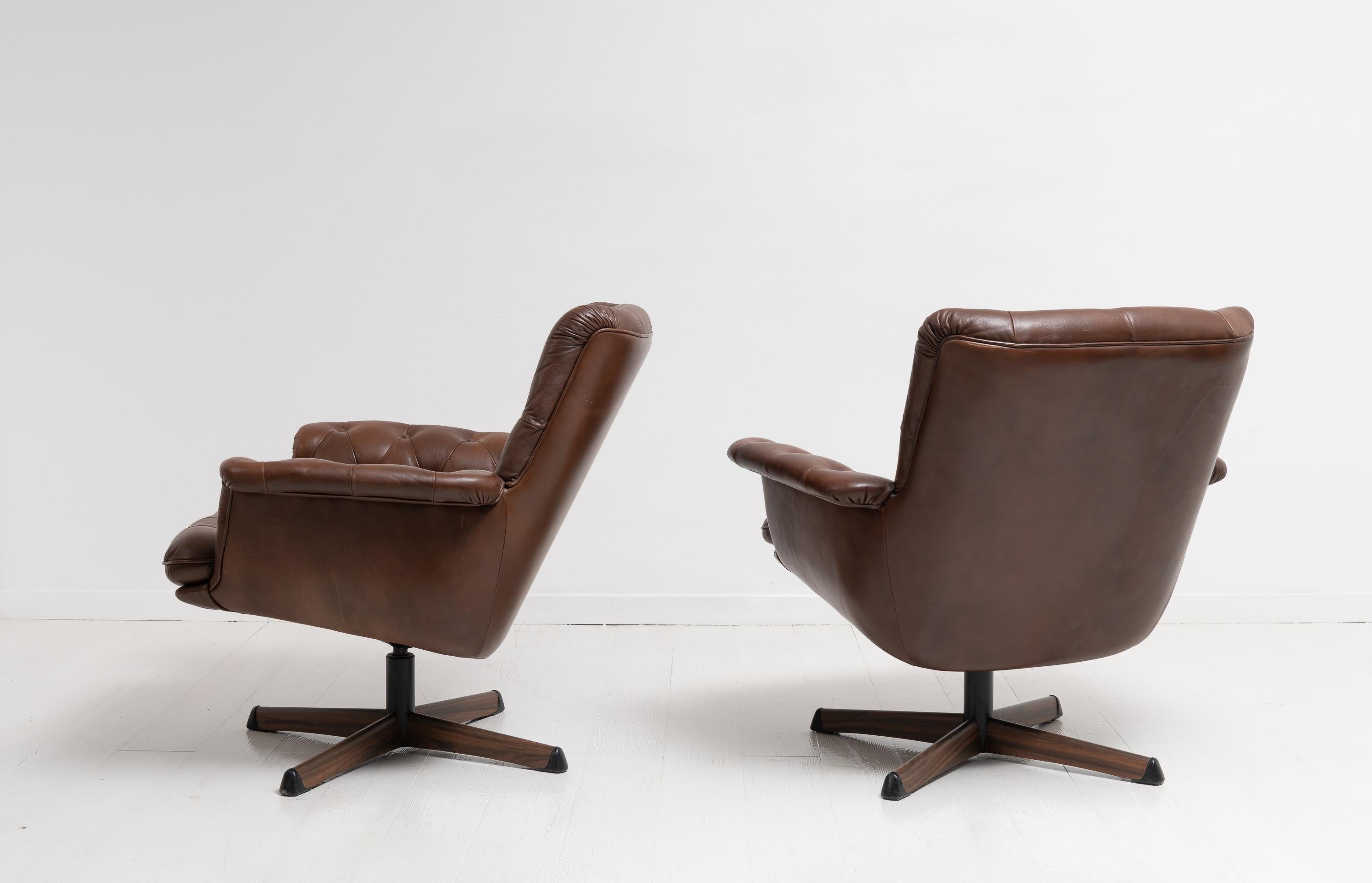 Mid-Century Modern Swedish Dark Brown Leather Armchairs  5
