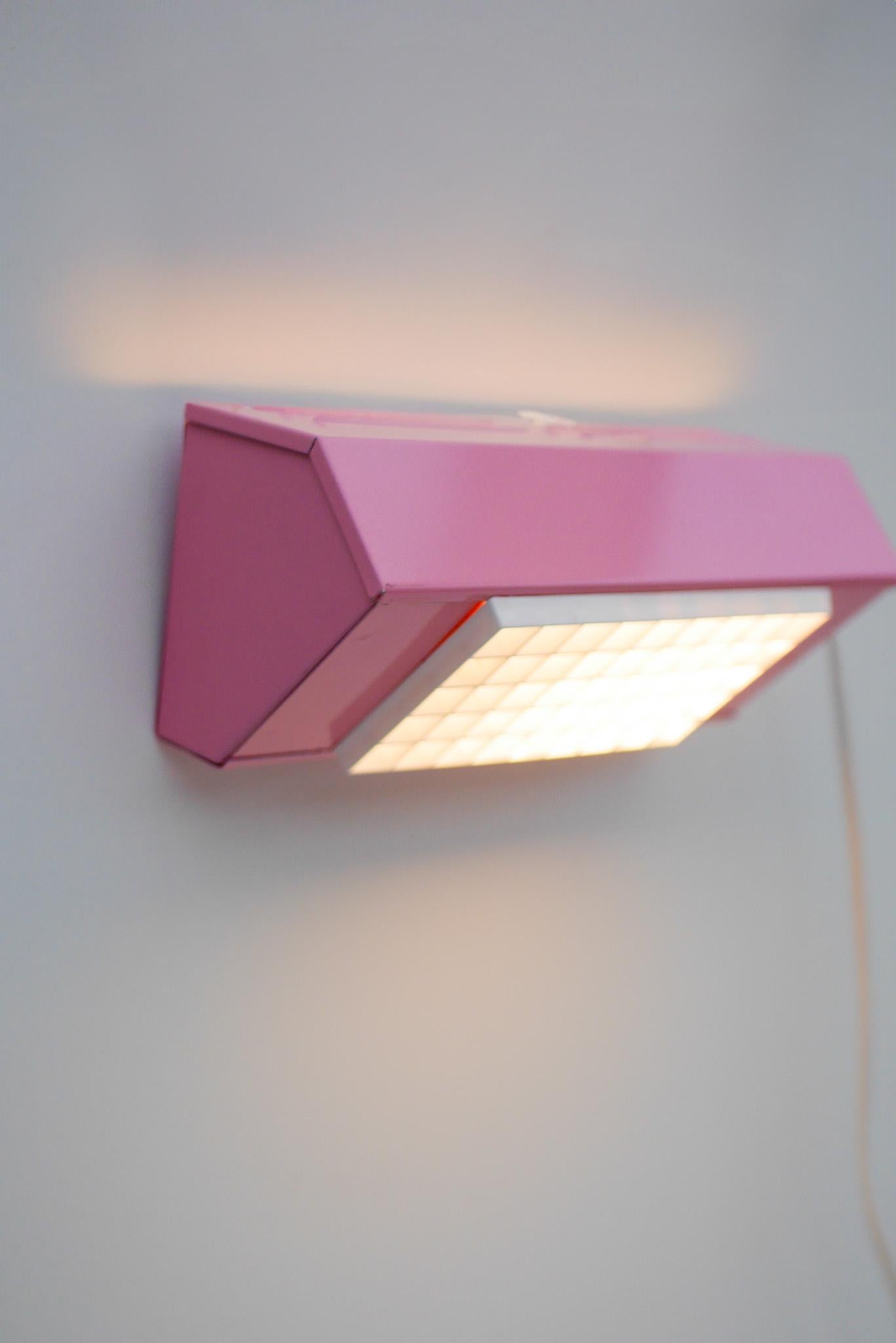 Mid-Century Modern Swedish Elidus Wall Lamp attributed to Hans Agne Jakobsson For Sale