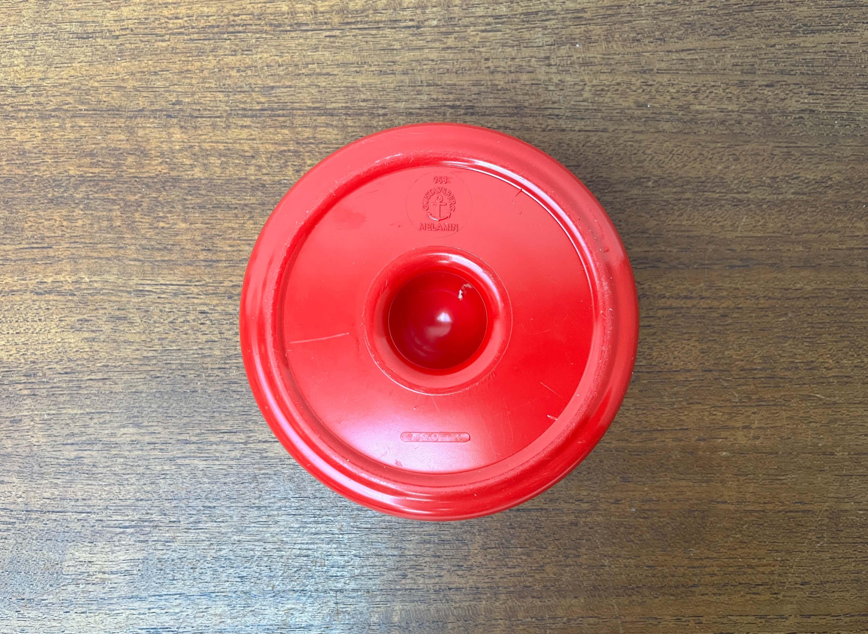 Moderner schwedischer Aschenbecher aus rotem Melamin aus der Jahrhundertmitte Gunnar Larson Gustavsberg, 60er Jahre im Angebot 6